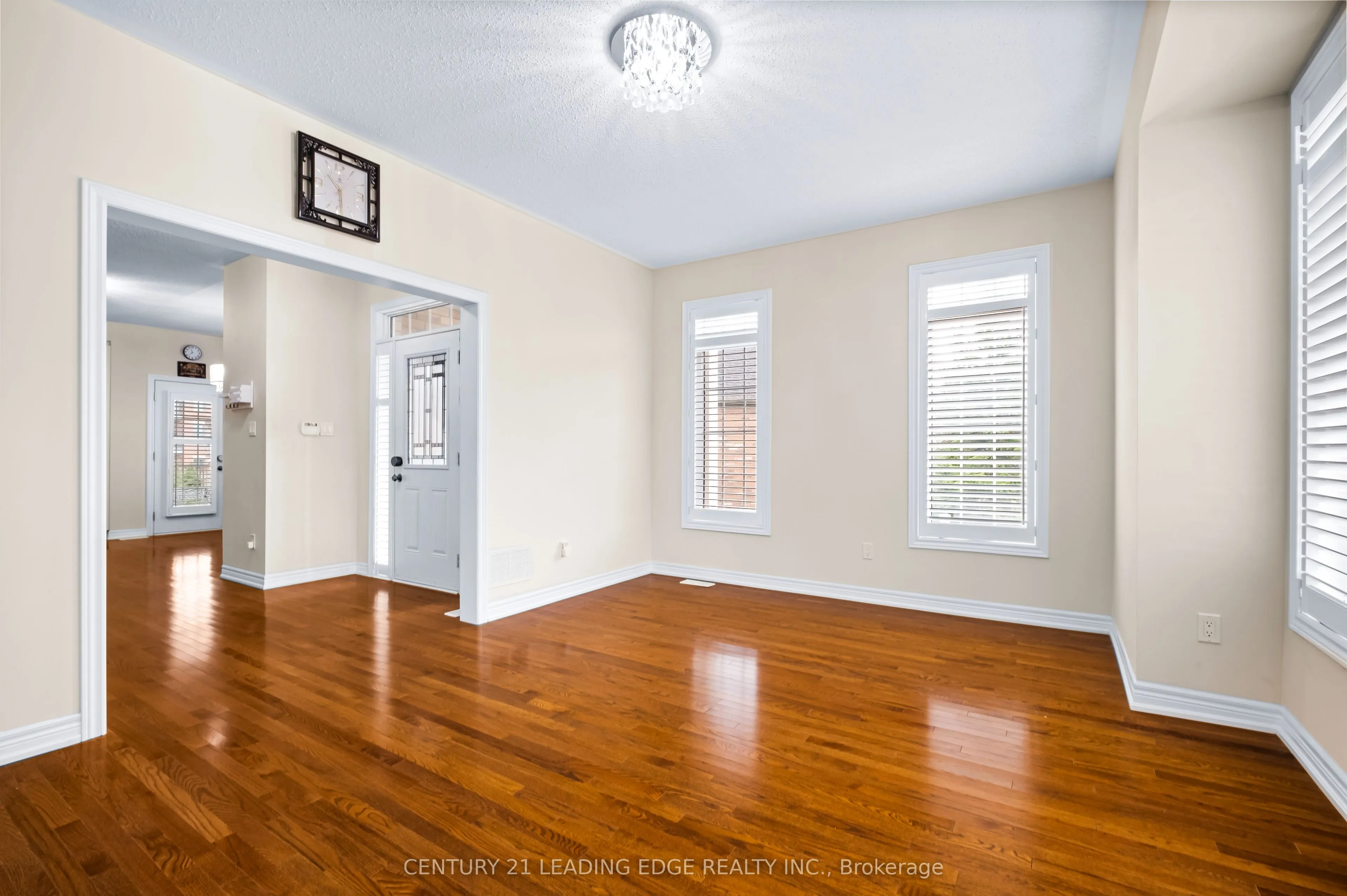 35 Lobelia Street #4