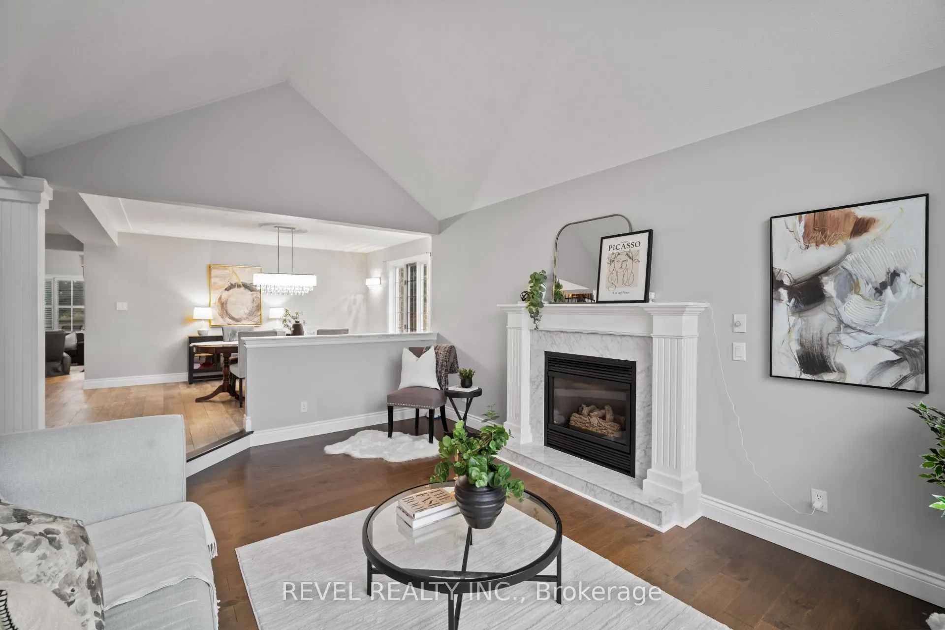 2255 Mohawk Trail