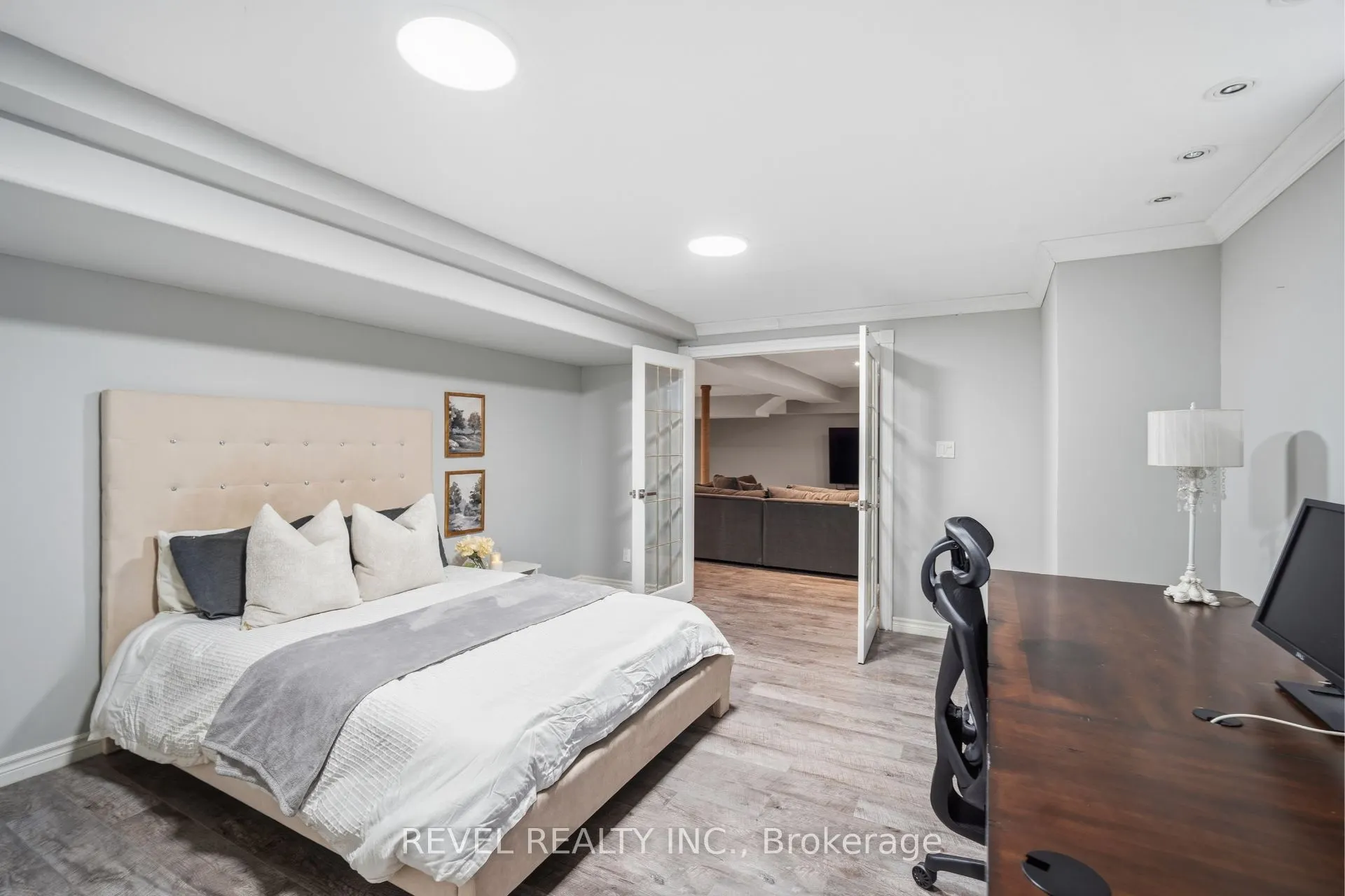 2255 Mohawk Trail