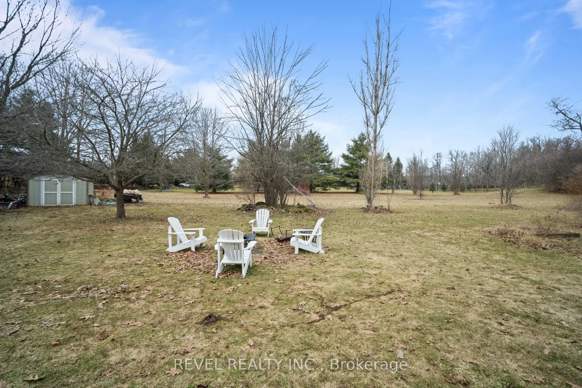 2255 Mohawk Trail
