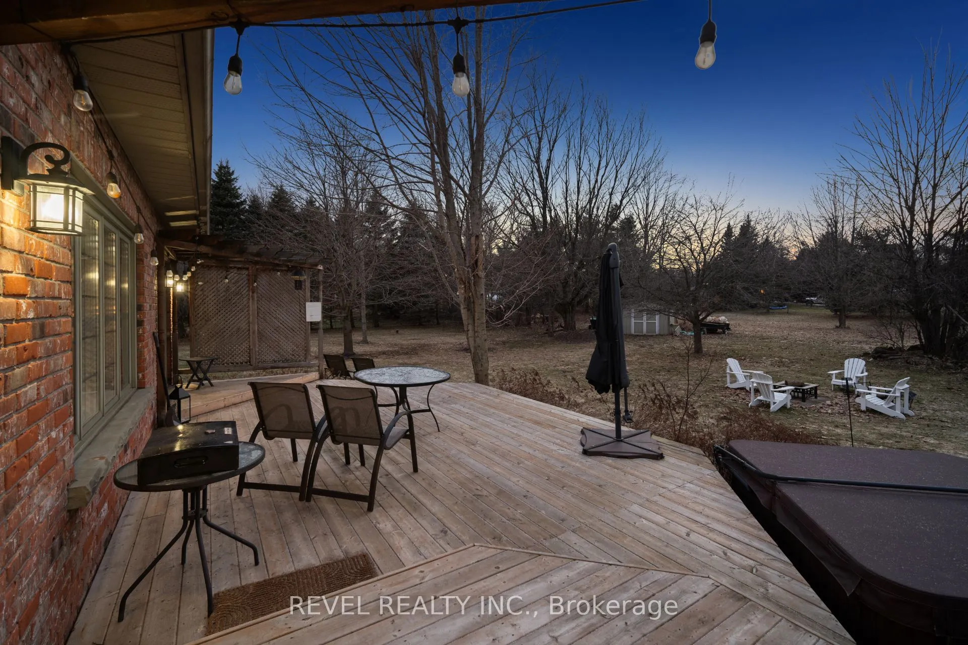 2255 Mohawk Trail