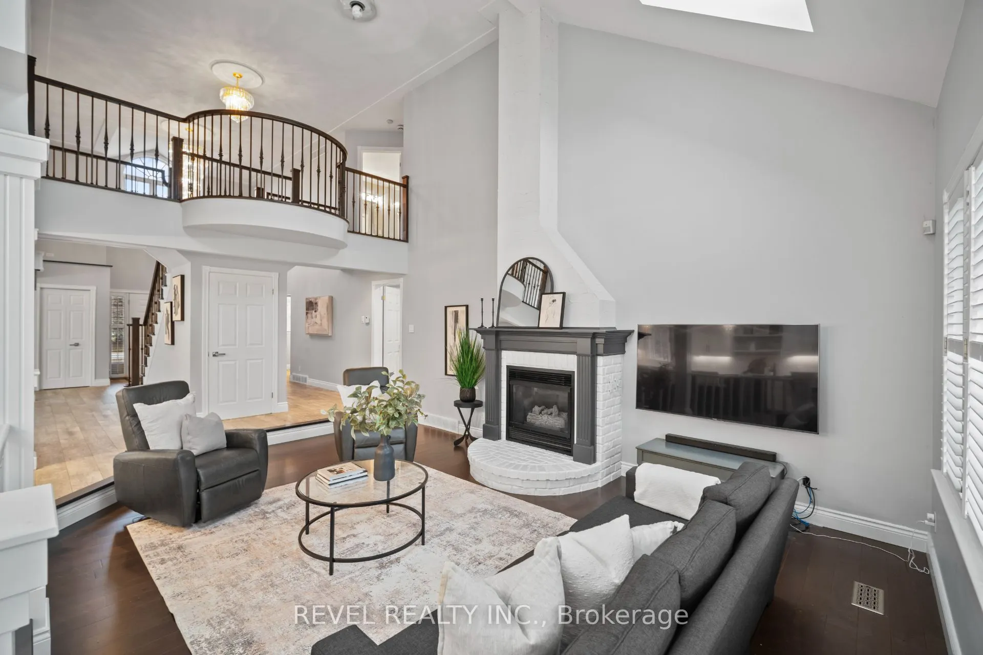 2255 Mohawk Trail