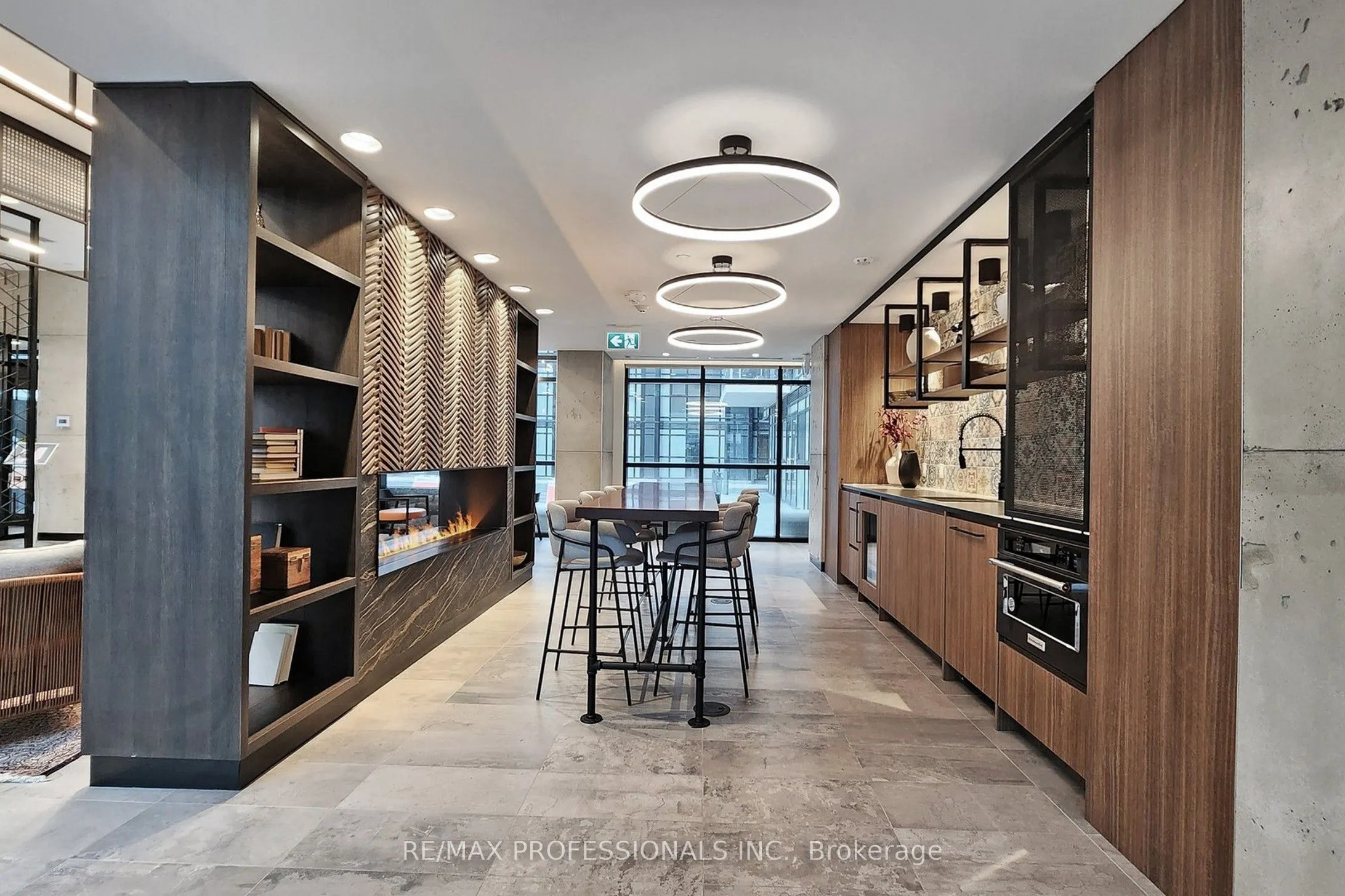 251 Manitoba Street #504