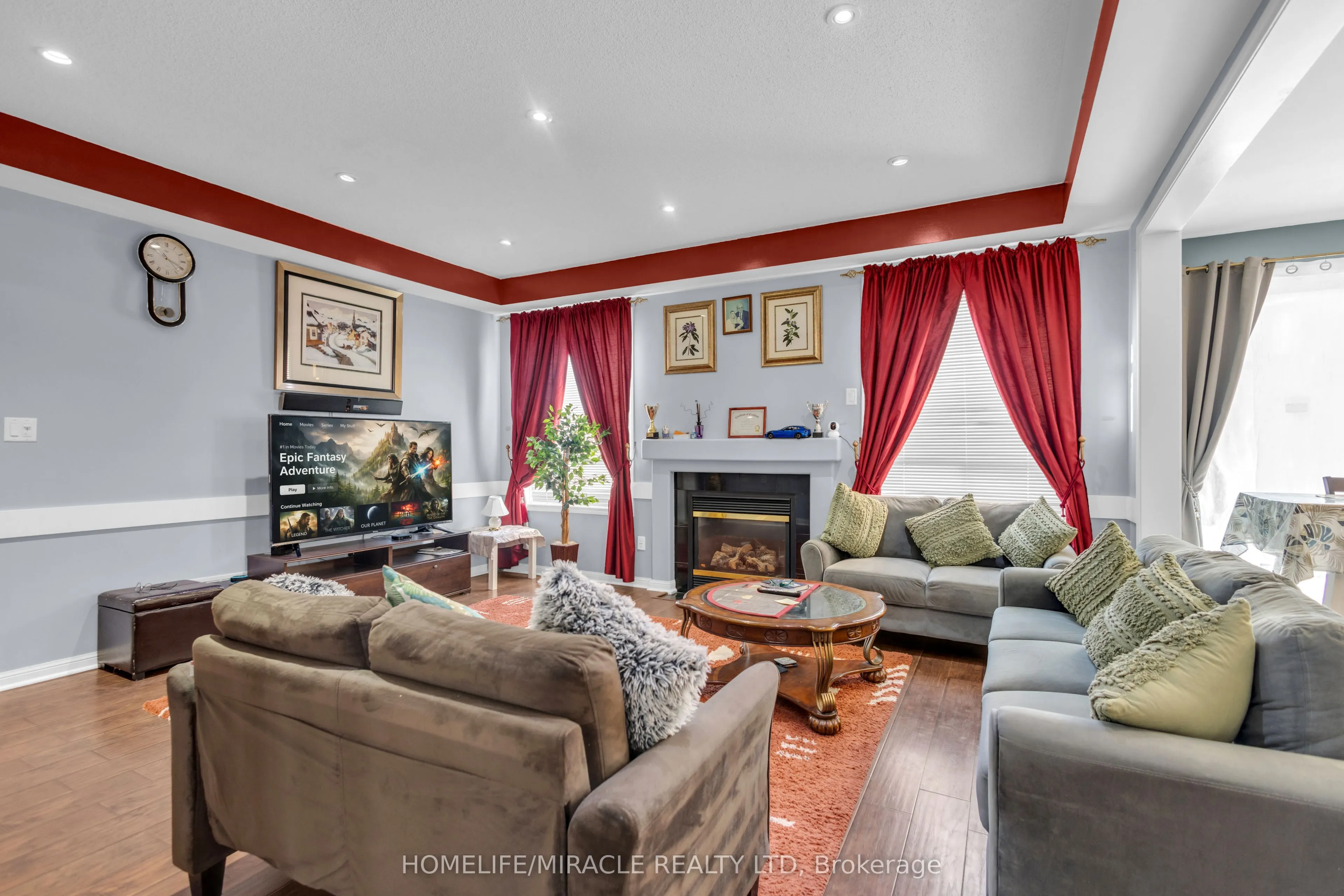 28 Latania Boulevard