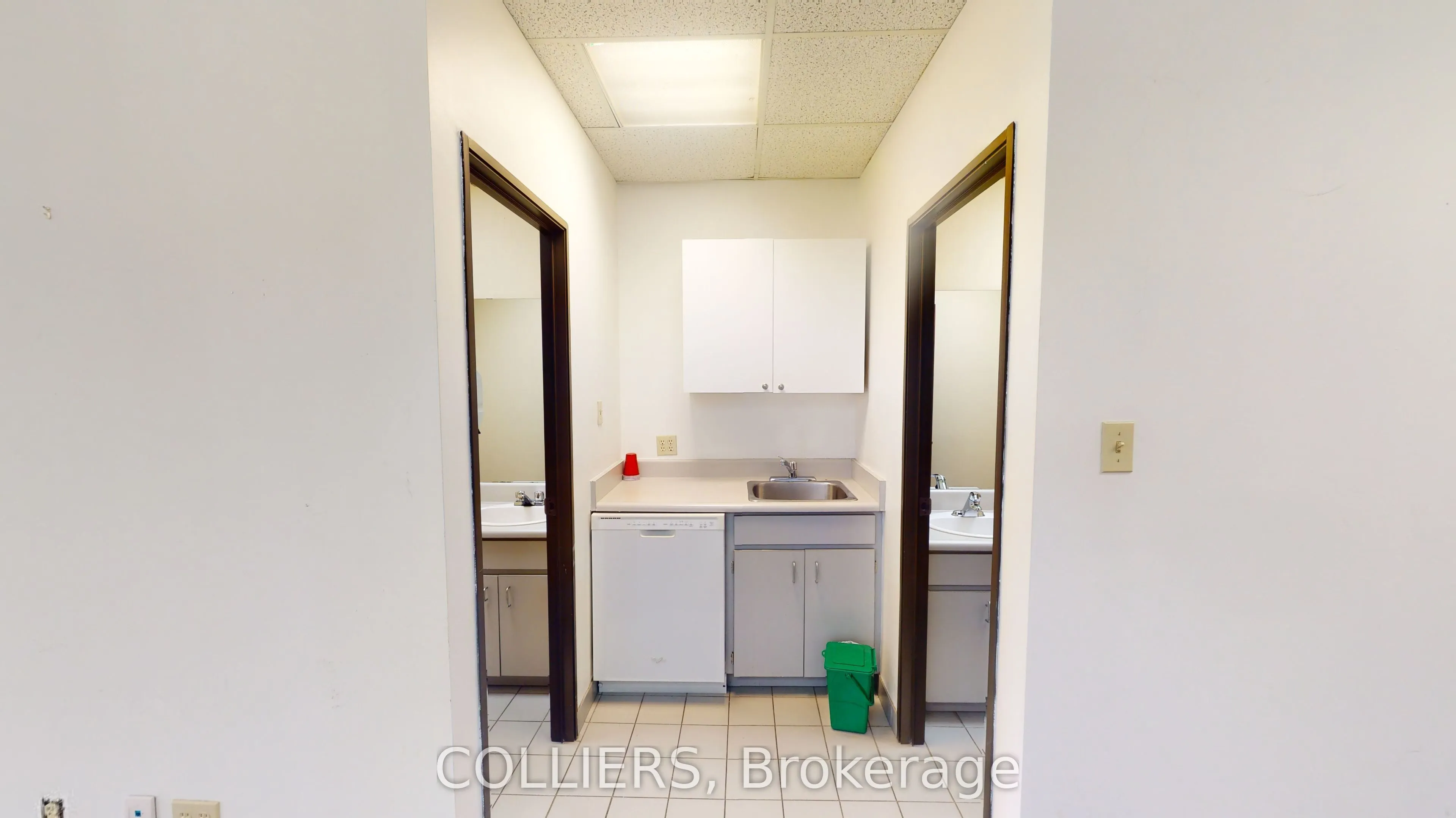 5407 Eglinton Avenue W #202