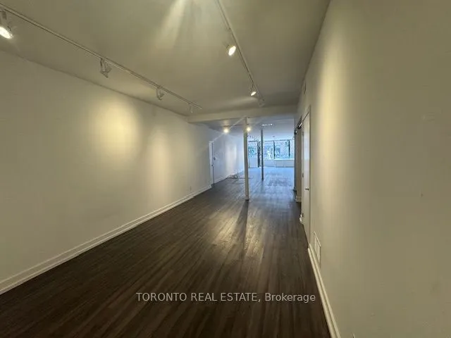 1580 Queen Street W