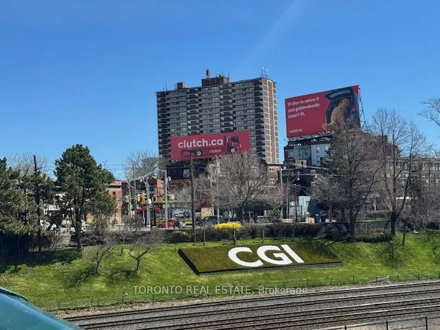 1580 Queen Street W