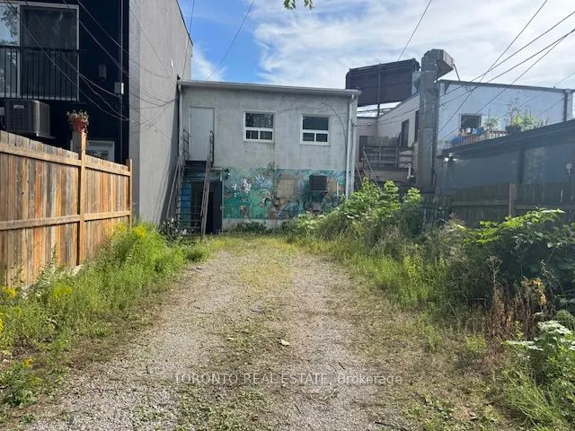 1580 Queen Street W
