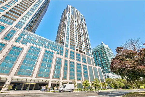 1926 Lakeshore Boulevard W