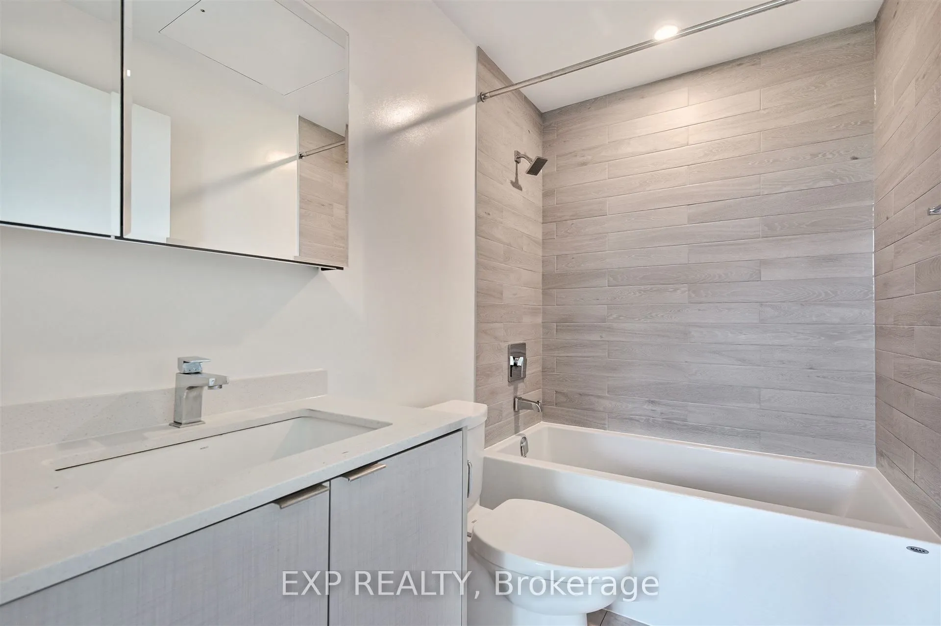 1926 Lakeshore Boulevard W #2216