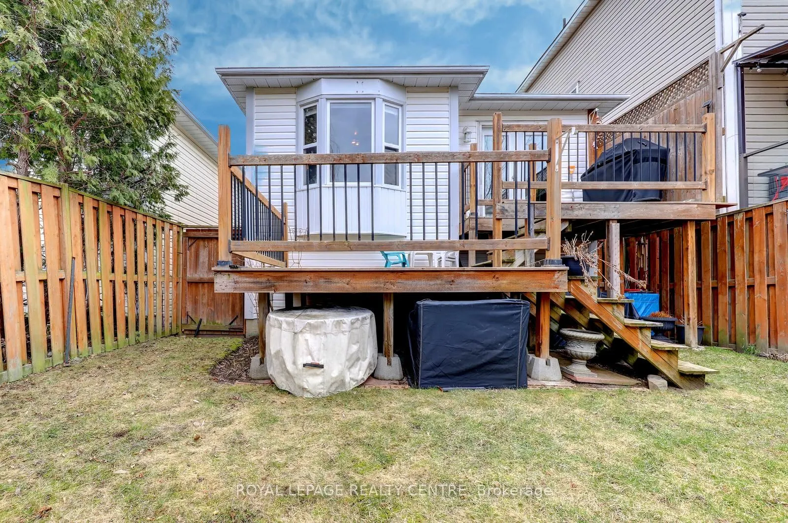 1296 Woodhill Court