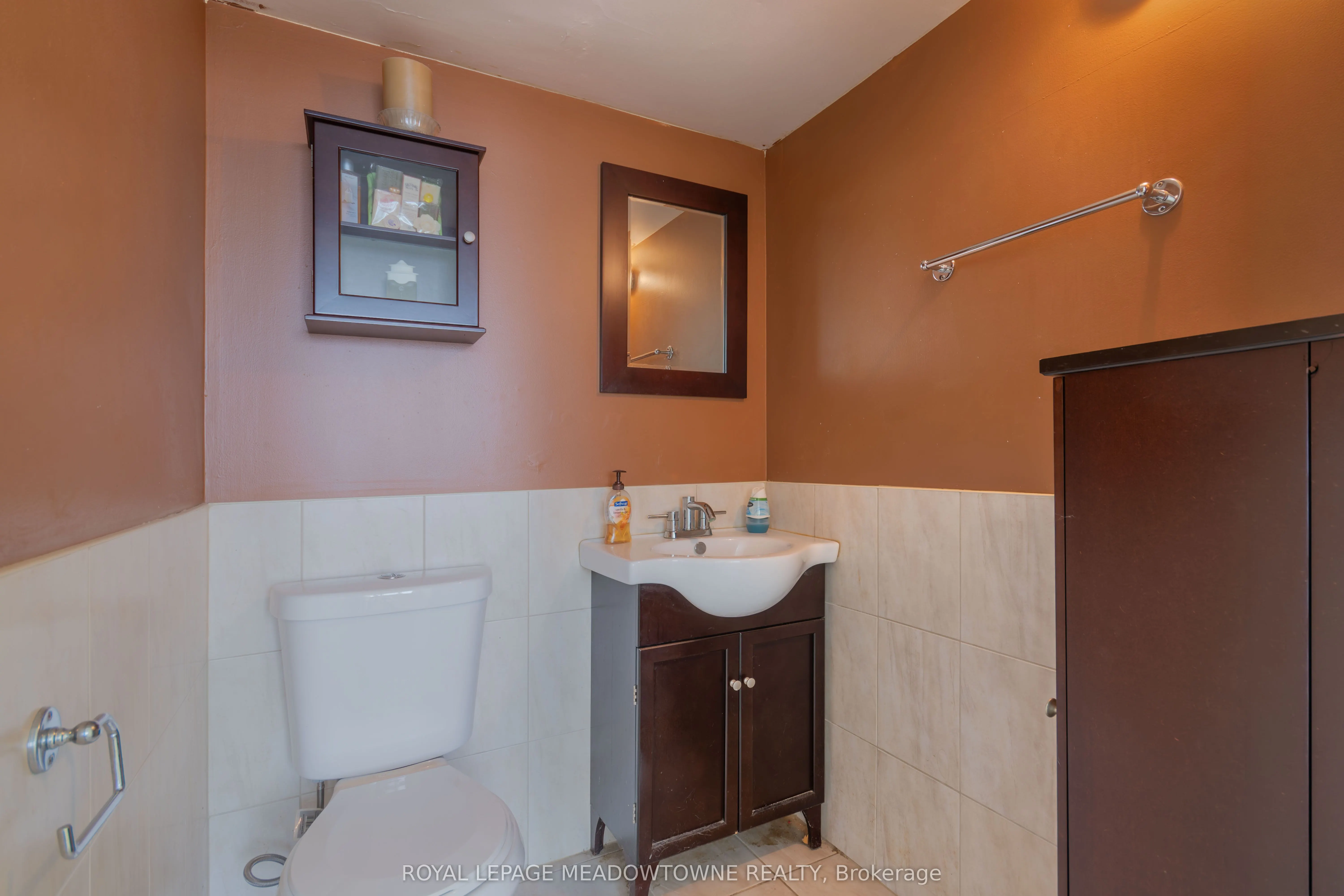 2301 Derry Road W ##806
