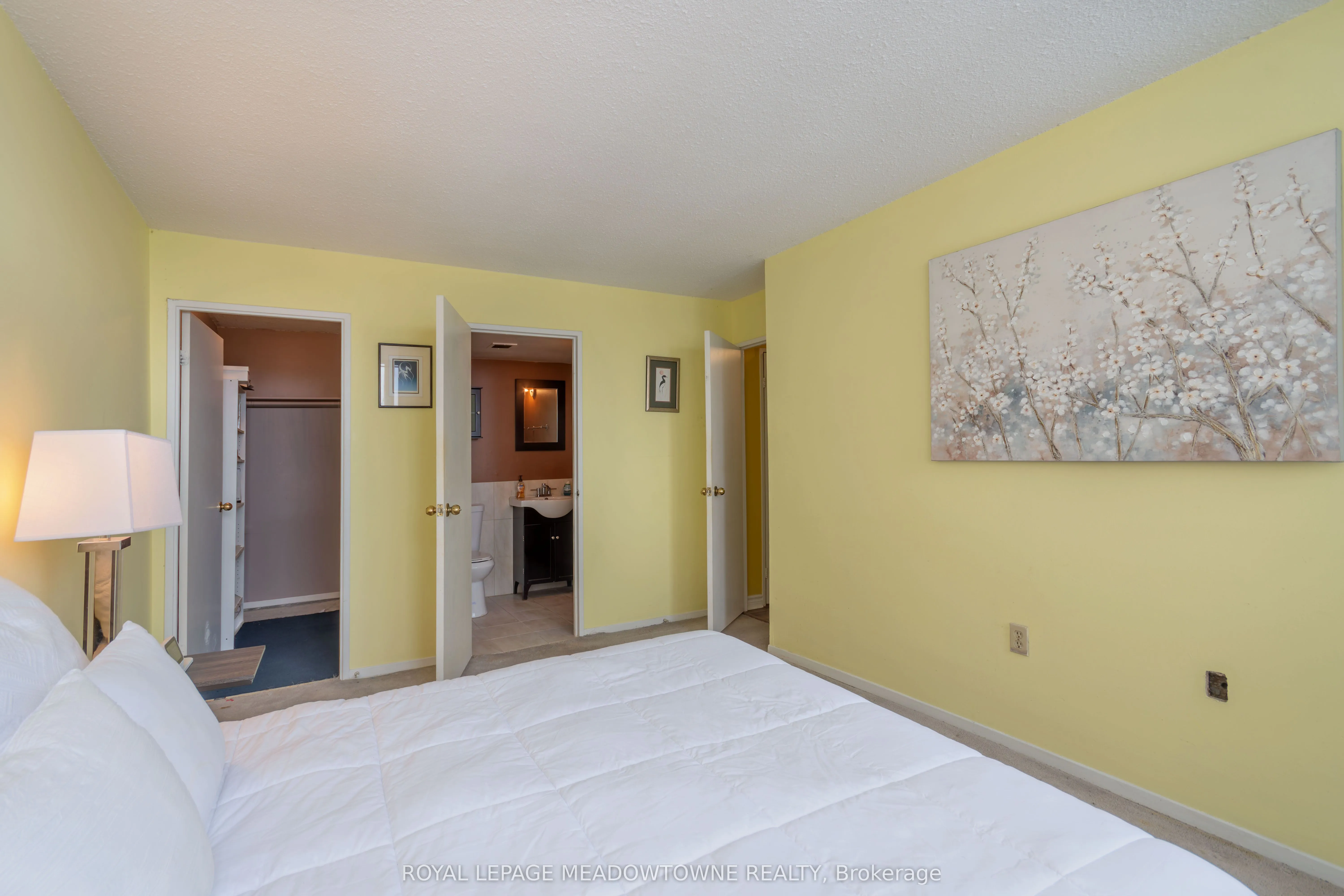2301 Derry Road W ##806