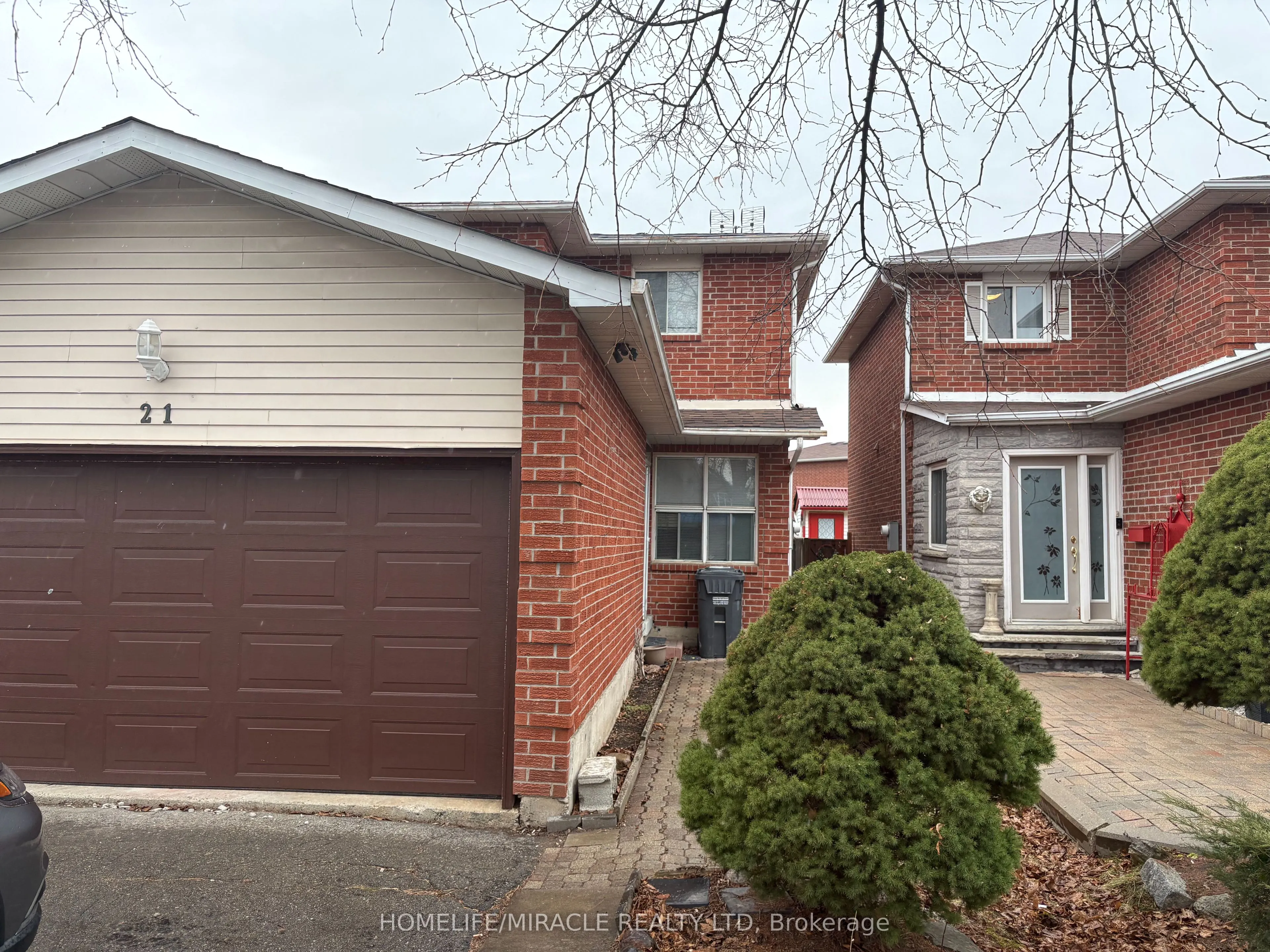 21 Ecclestone Drive