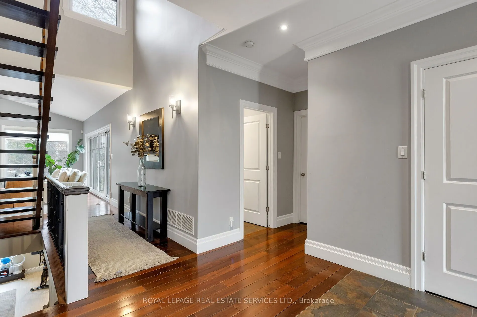 1387 Willowdown Road