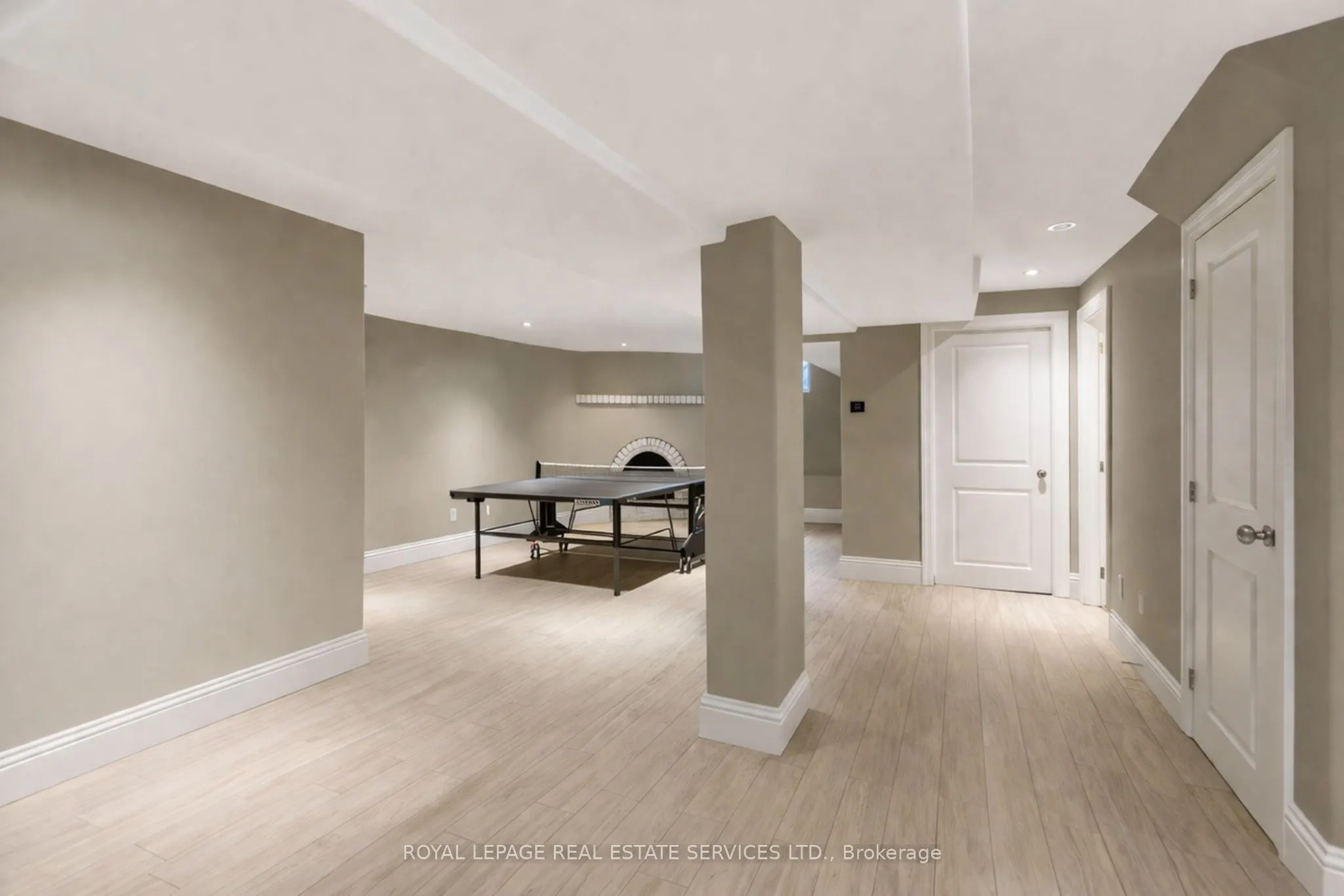 1387 Willowdown Road