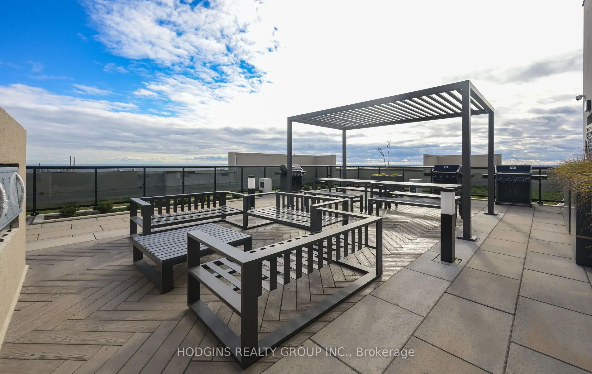 1035 Southdown Road #106