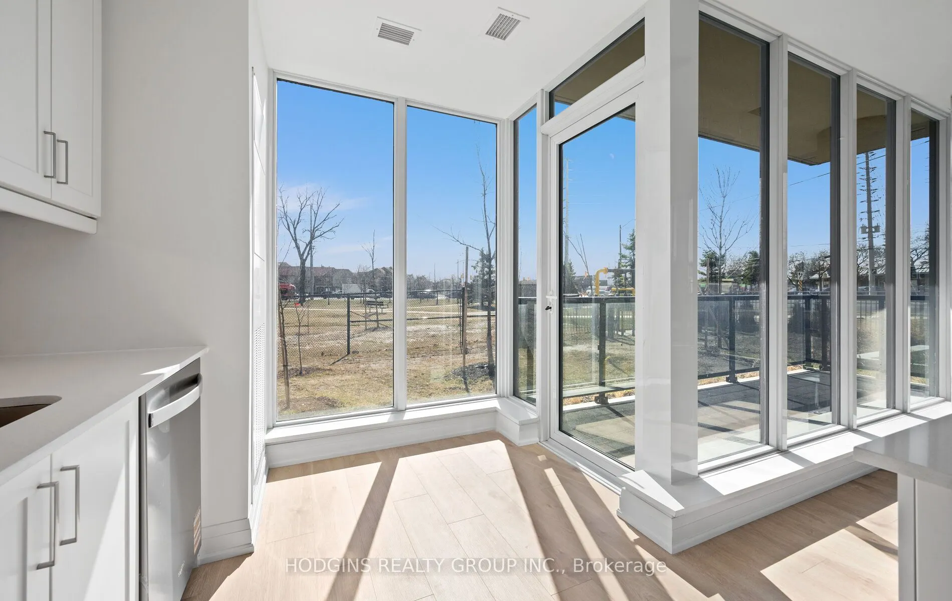 1035 Southdown Road #106