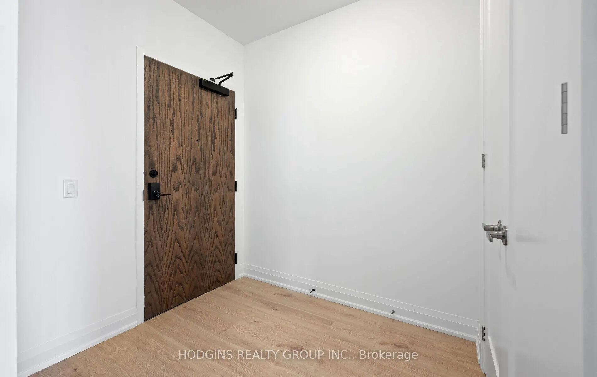 1035 Southdown Road #106