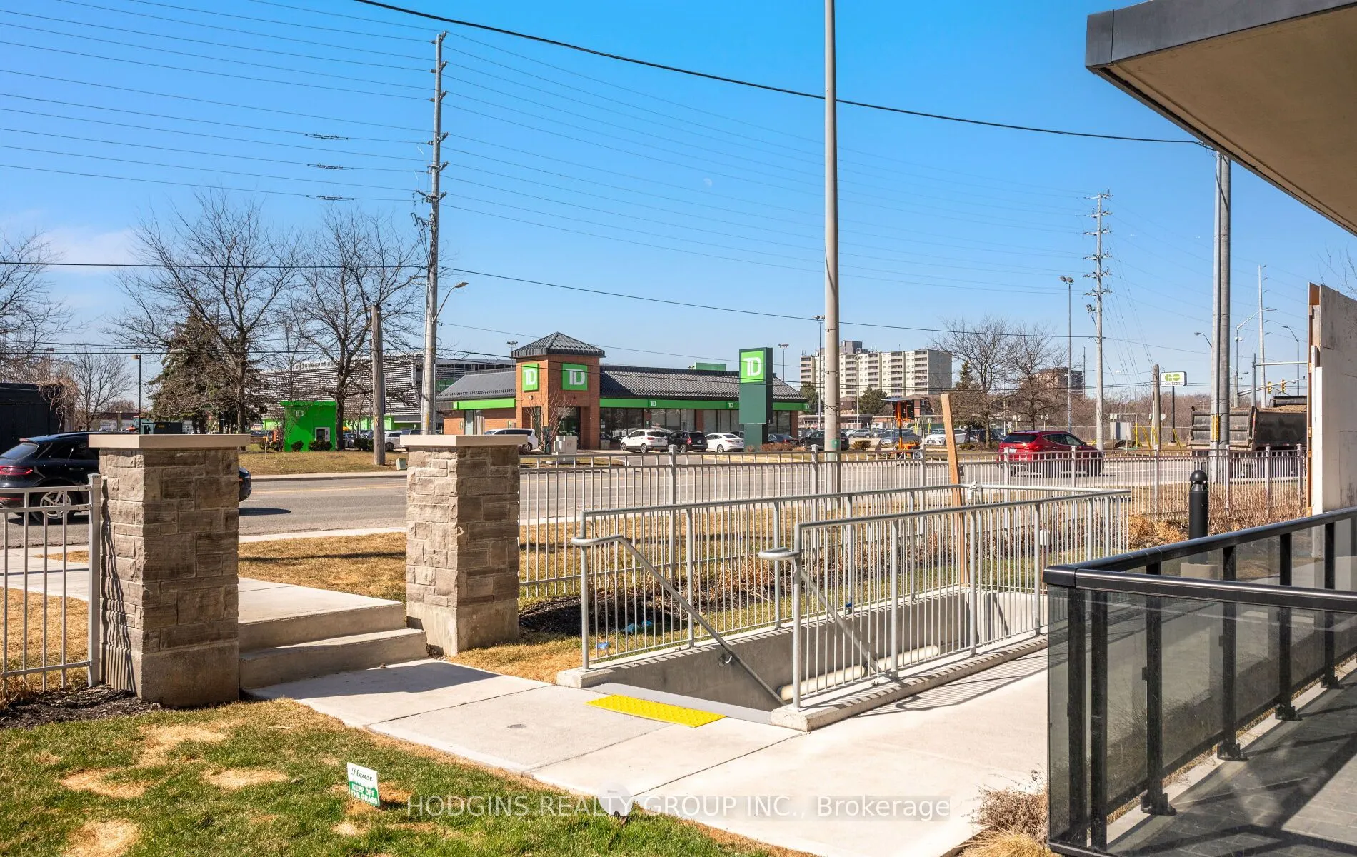 1035 Southdown Road #106
