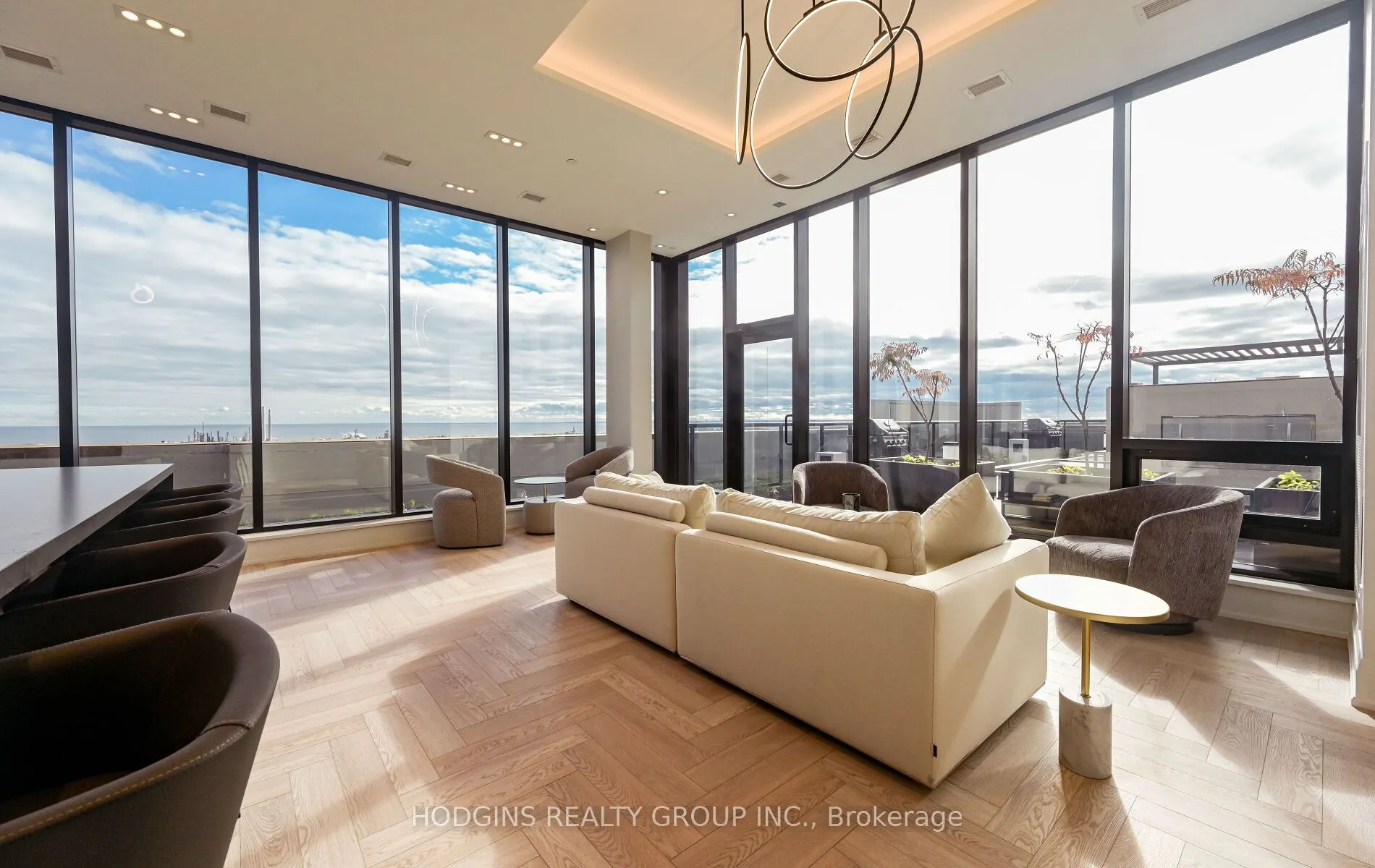 1035 Southdown Road #106