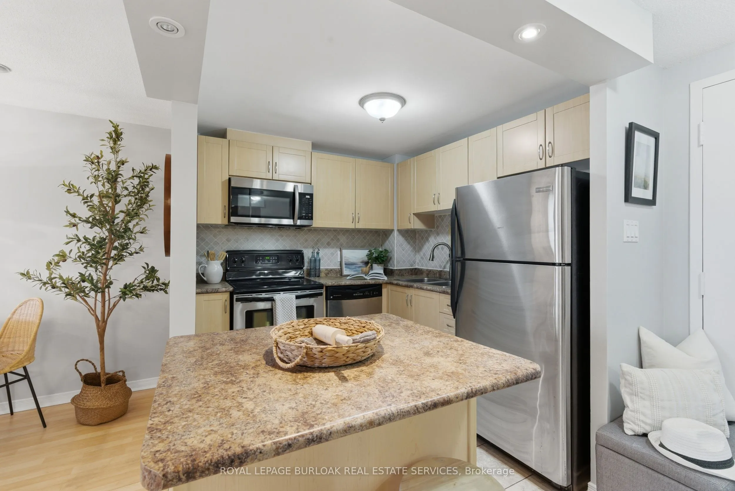 6720 Glen Erin Drive #312