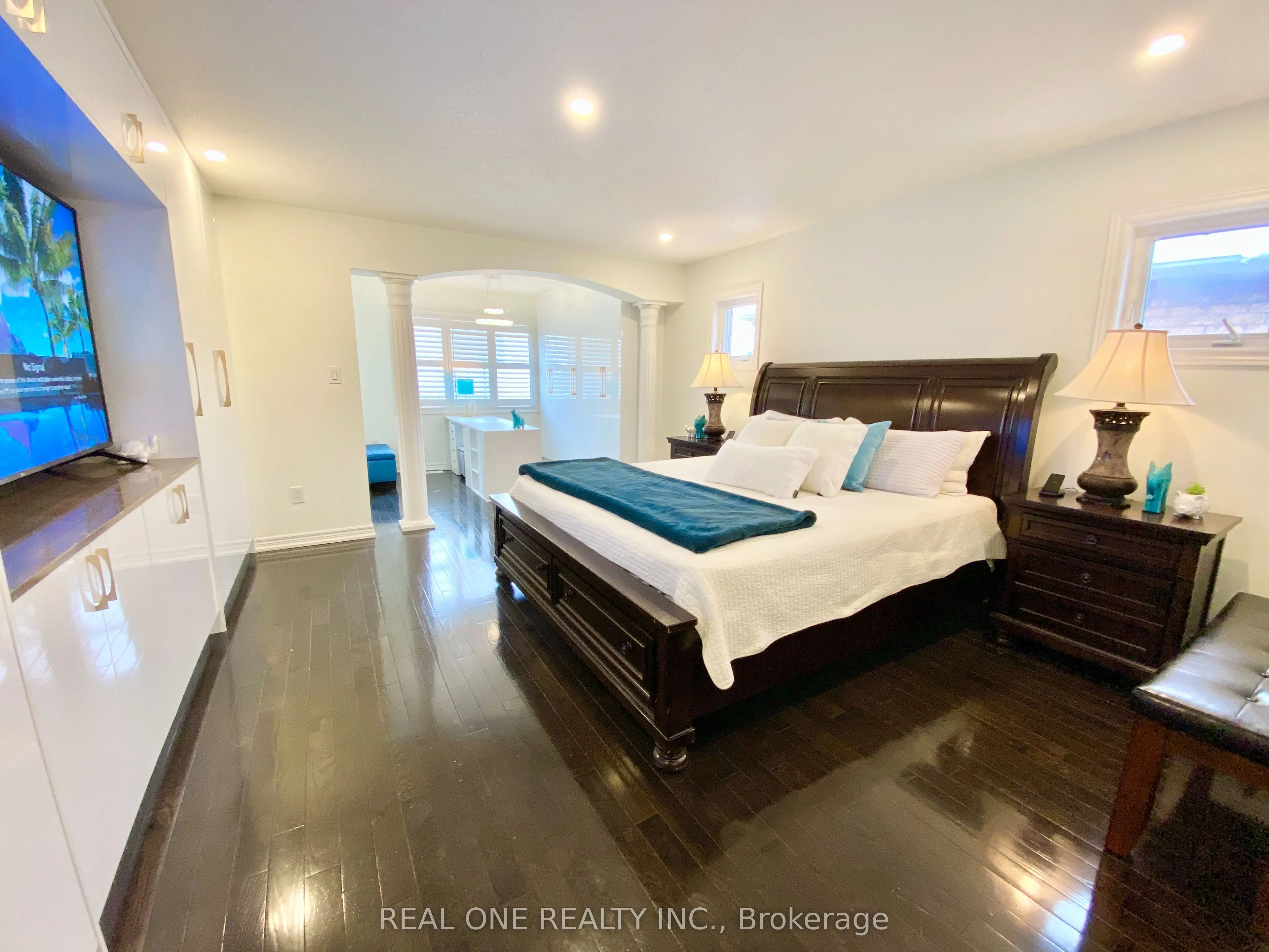 238 Nautical Boulevard