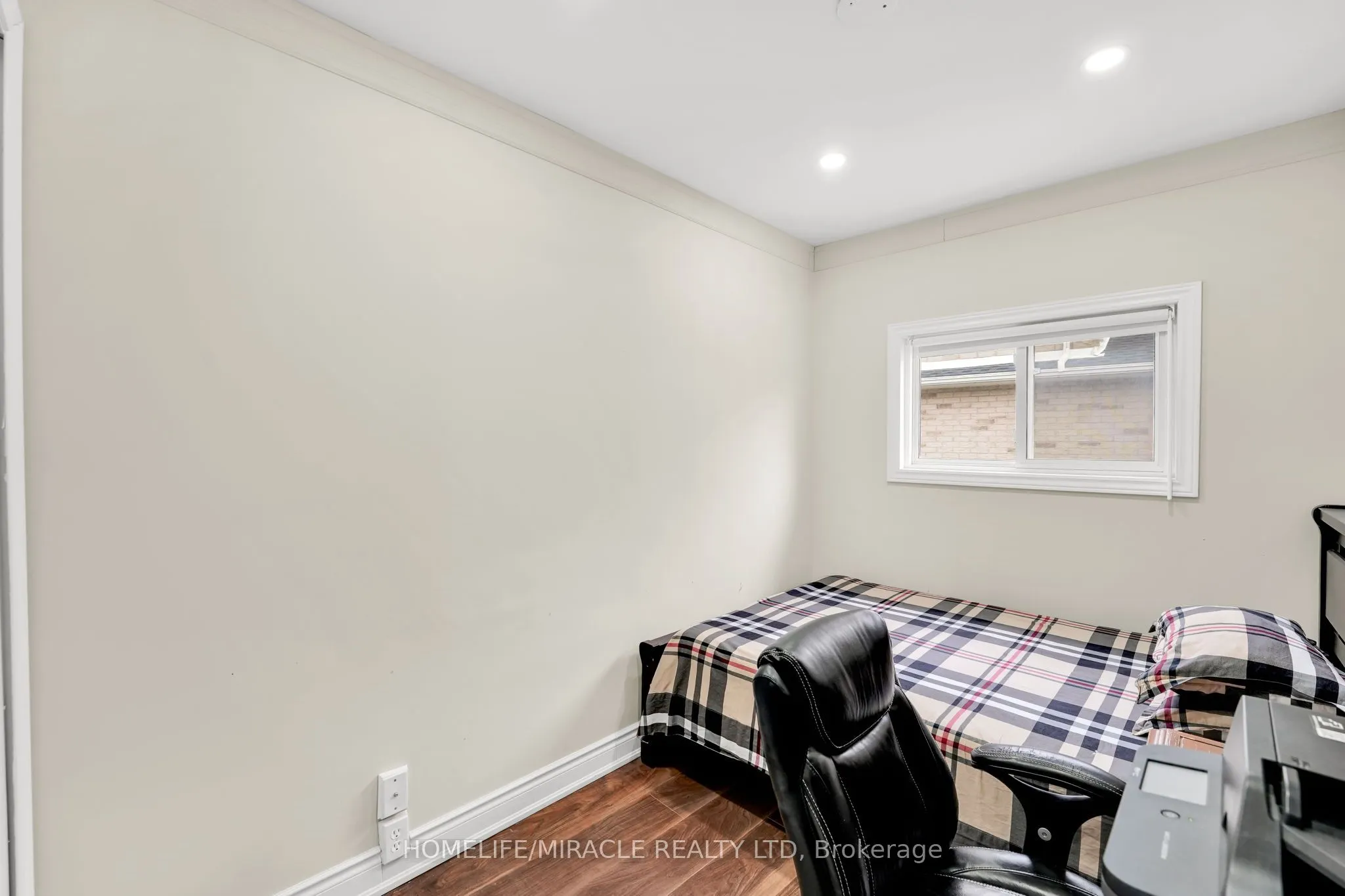 161 Angelene Street