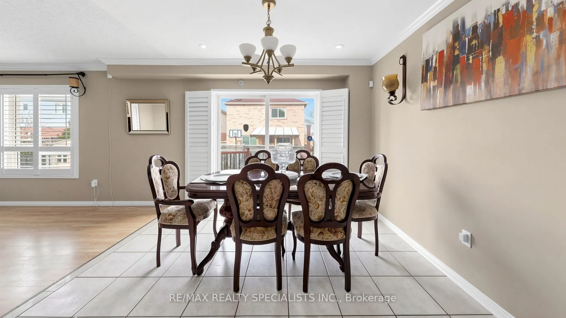 193 Queen Mary Drive