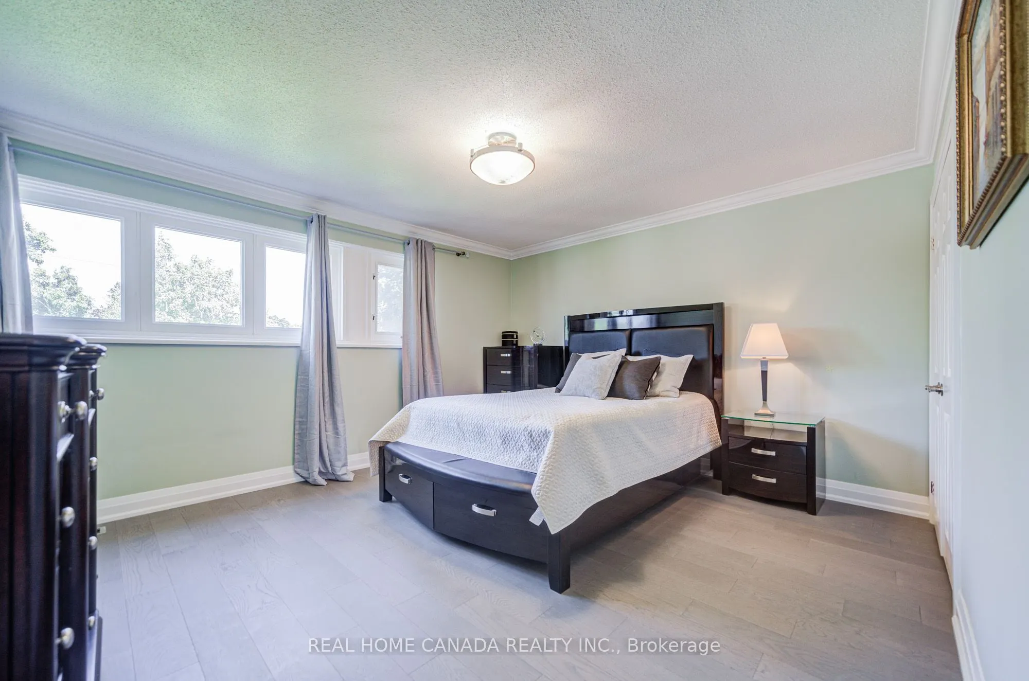 29 Ellesboro Drive