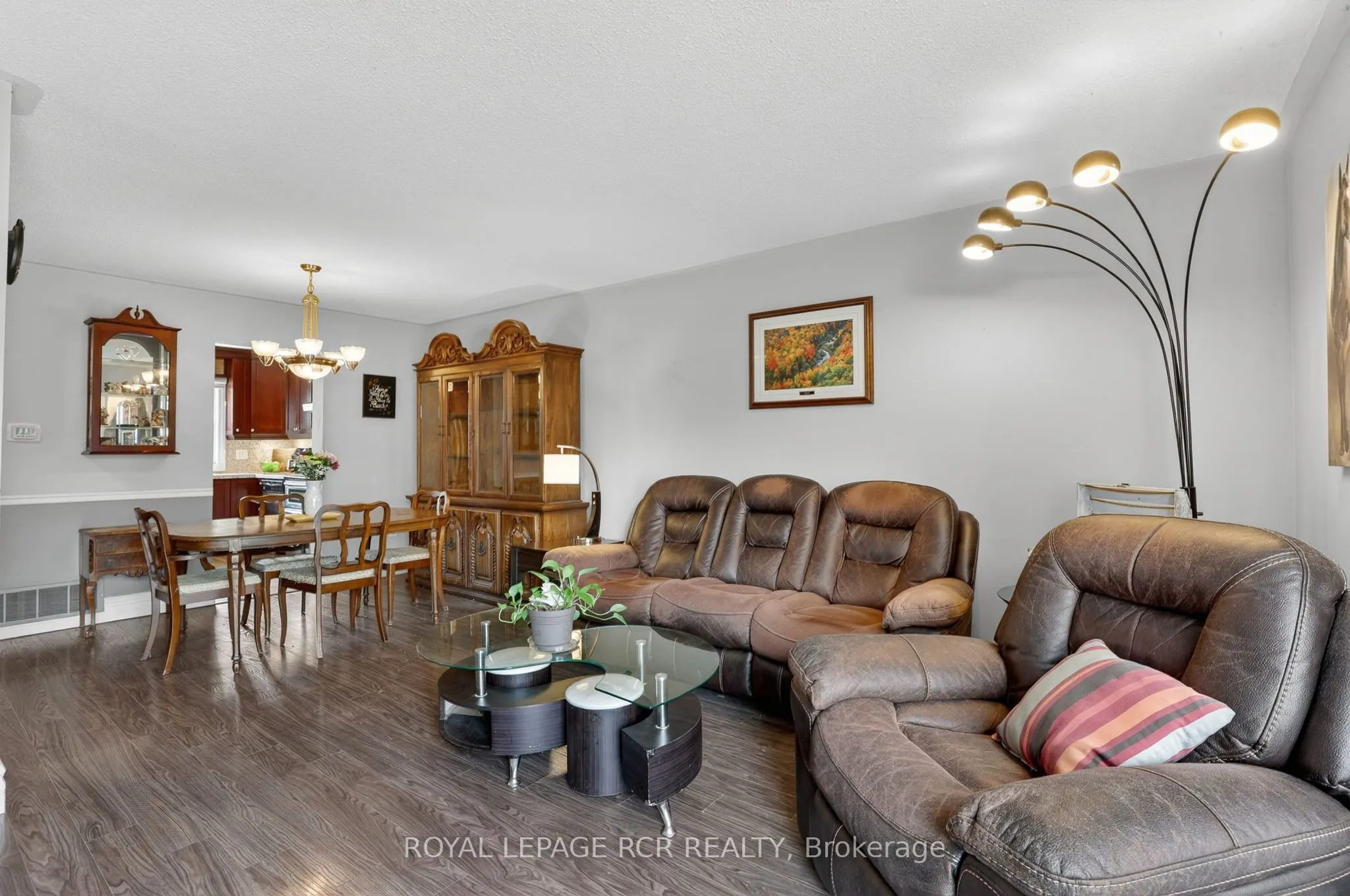 2825 Gananoque Drive #12