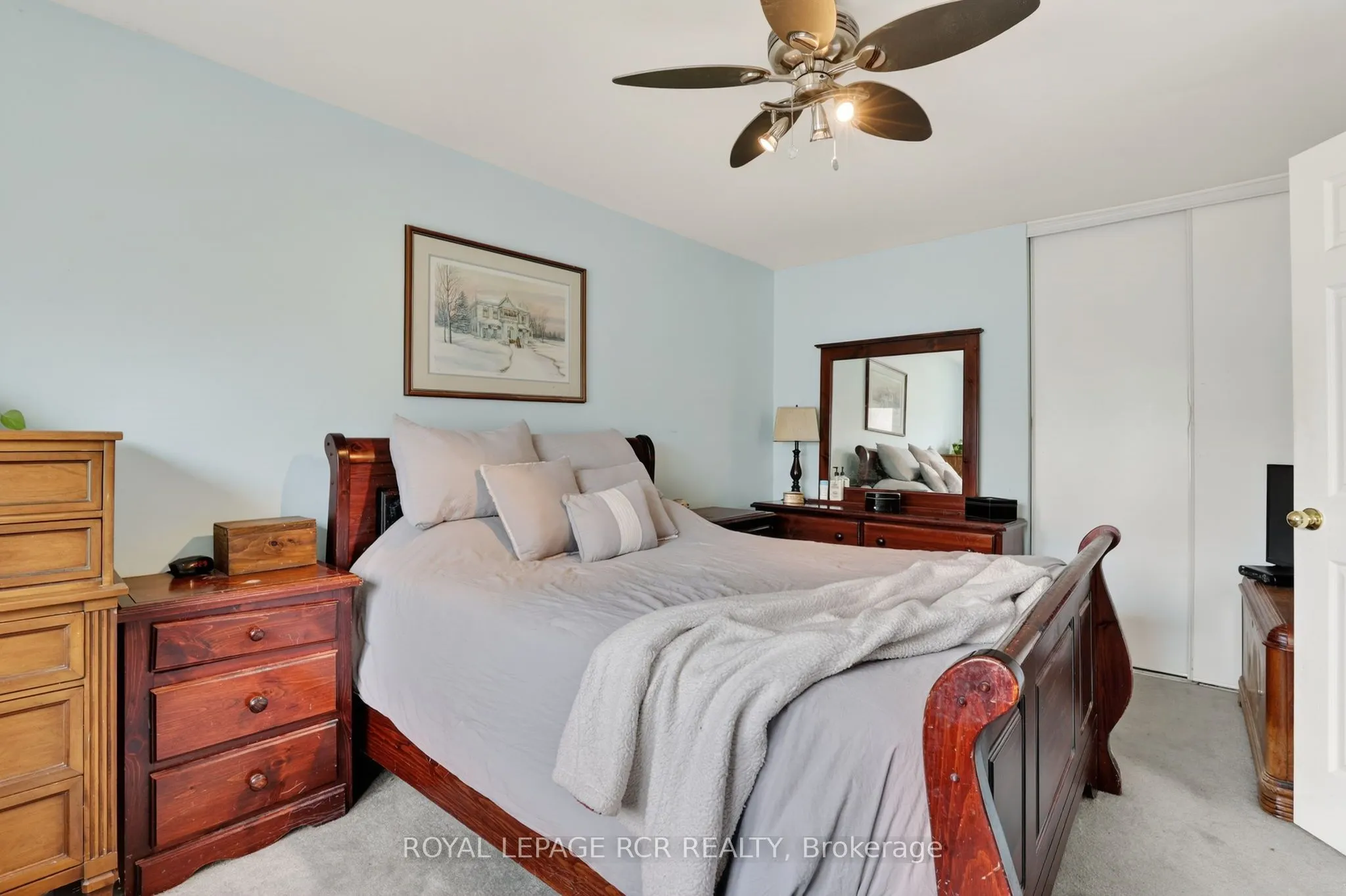 2825 Gananoque Drive #12
