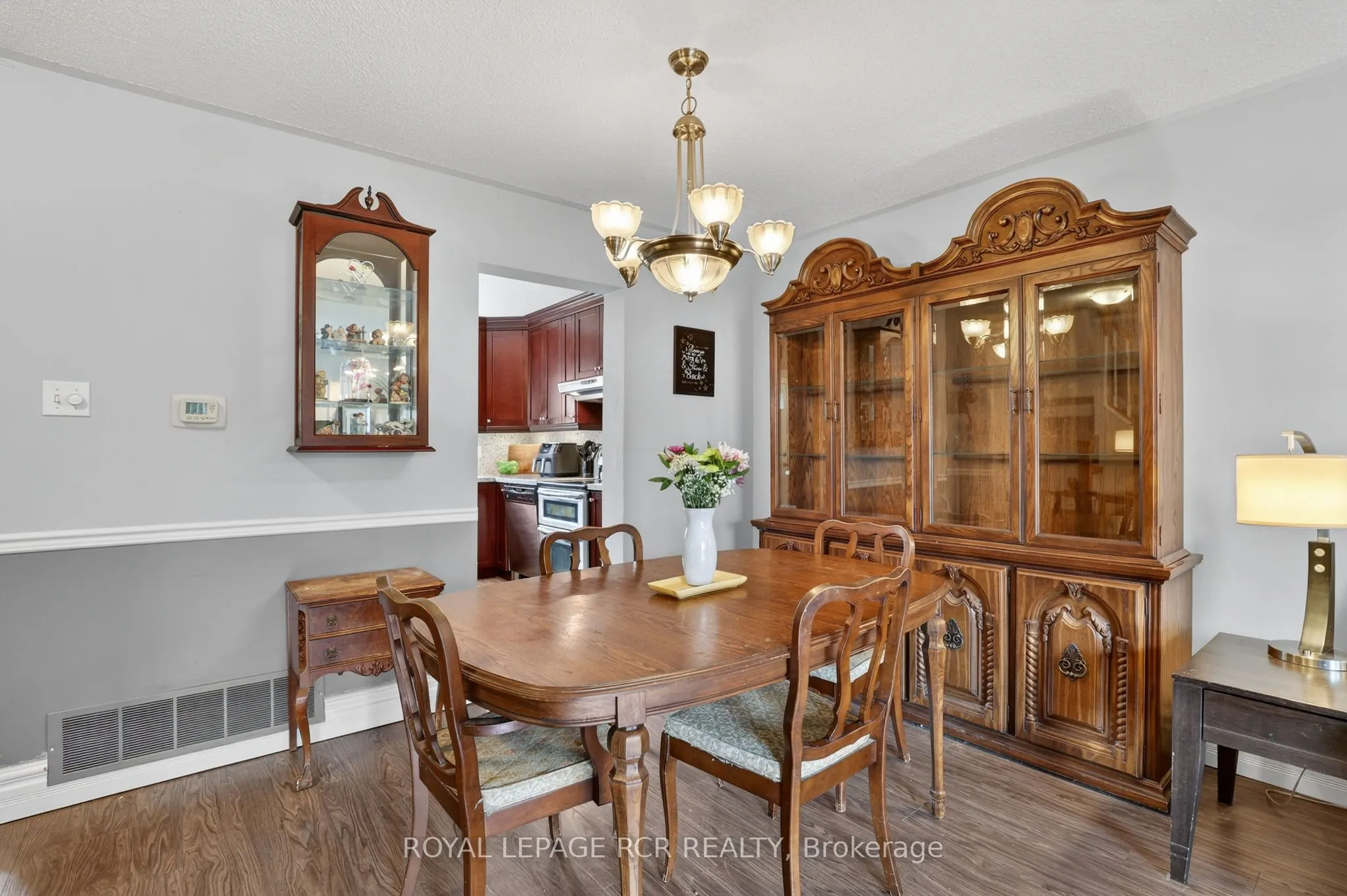 2825 Gananoque Drive #12