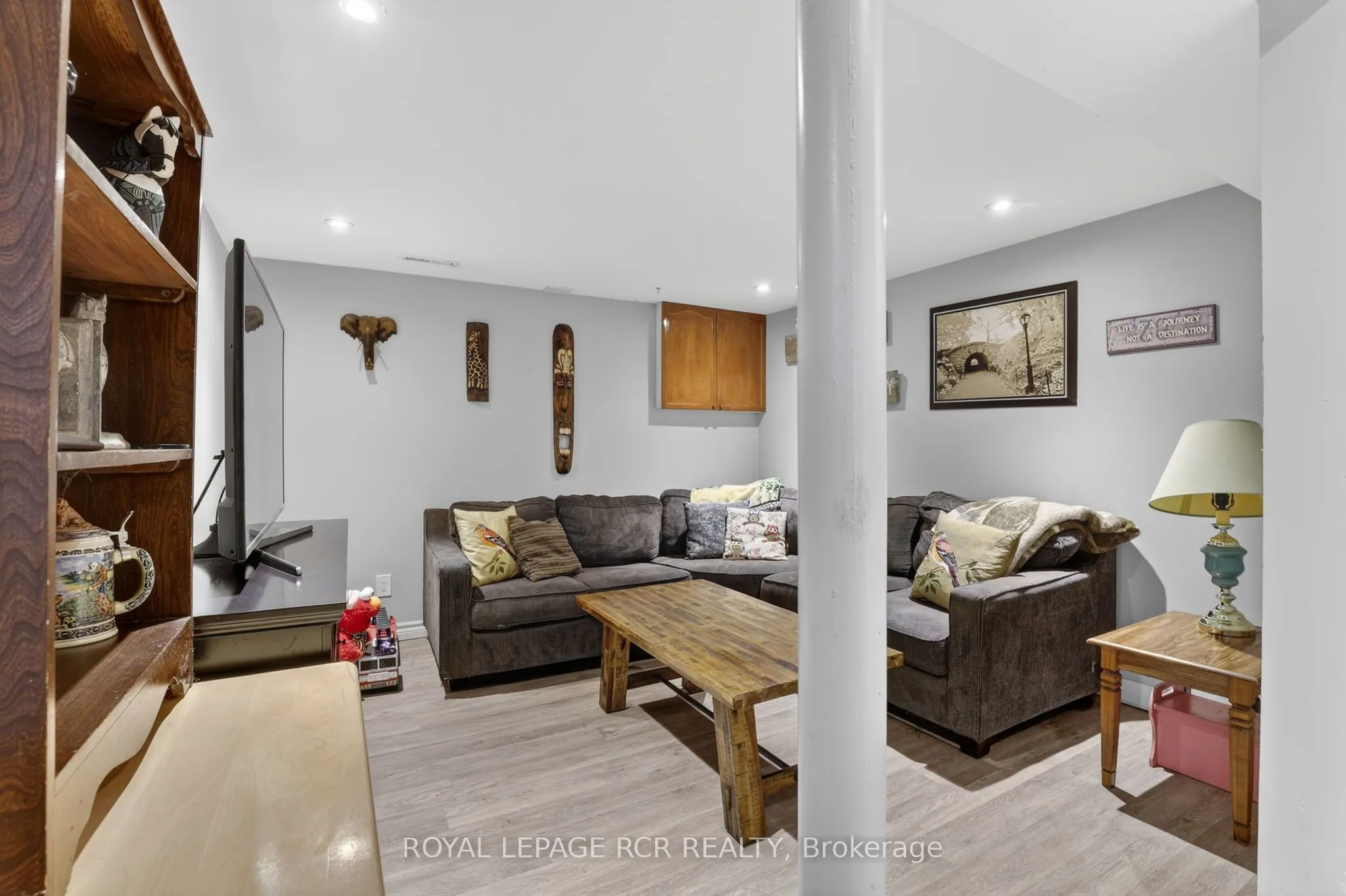 2825 Gananoque Drive #12