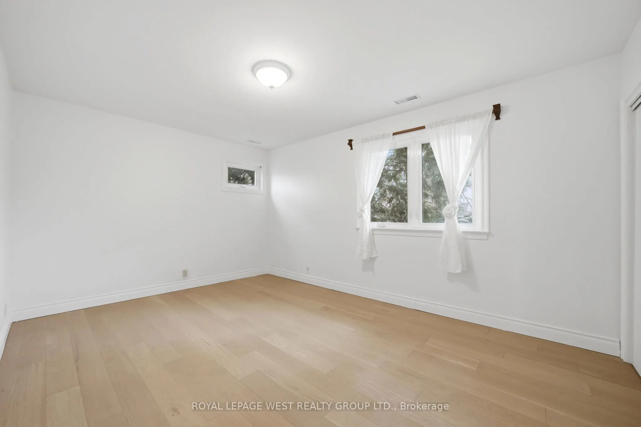3334 Enniskillen Circle