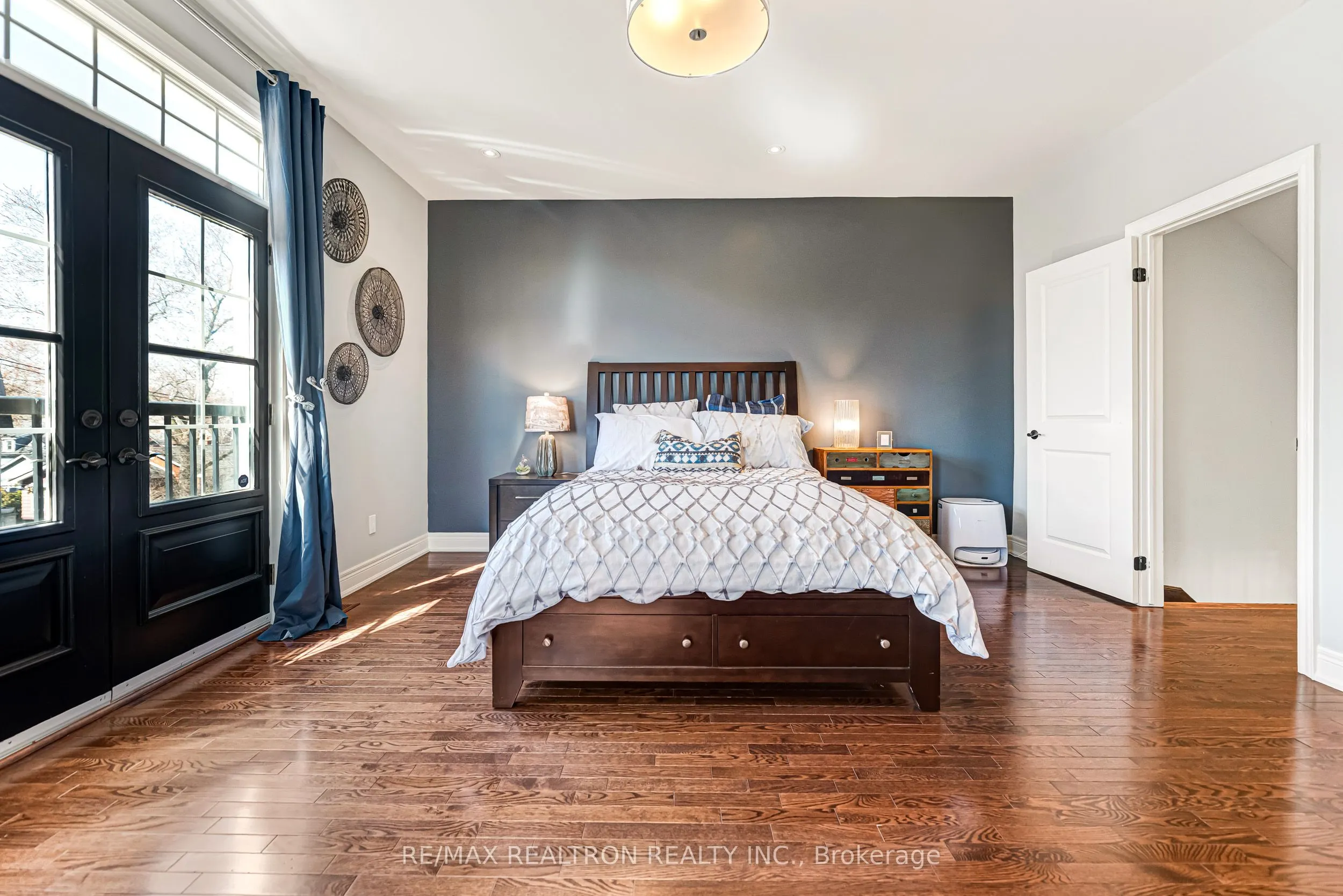 117 Nelson Street #1