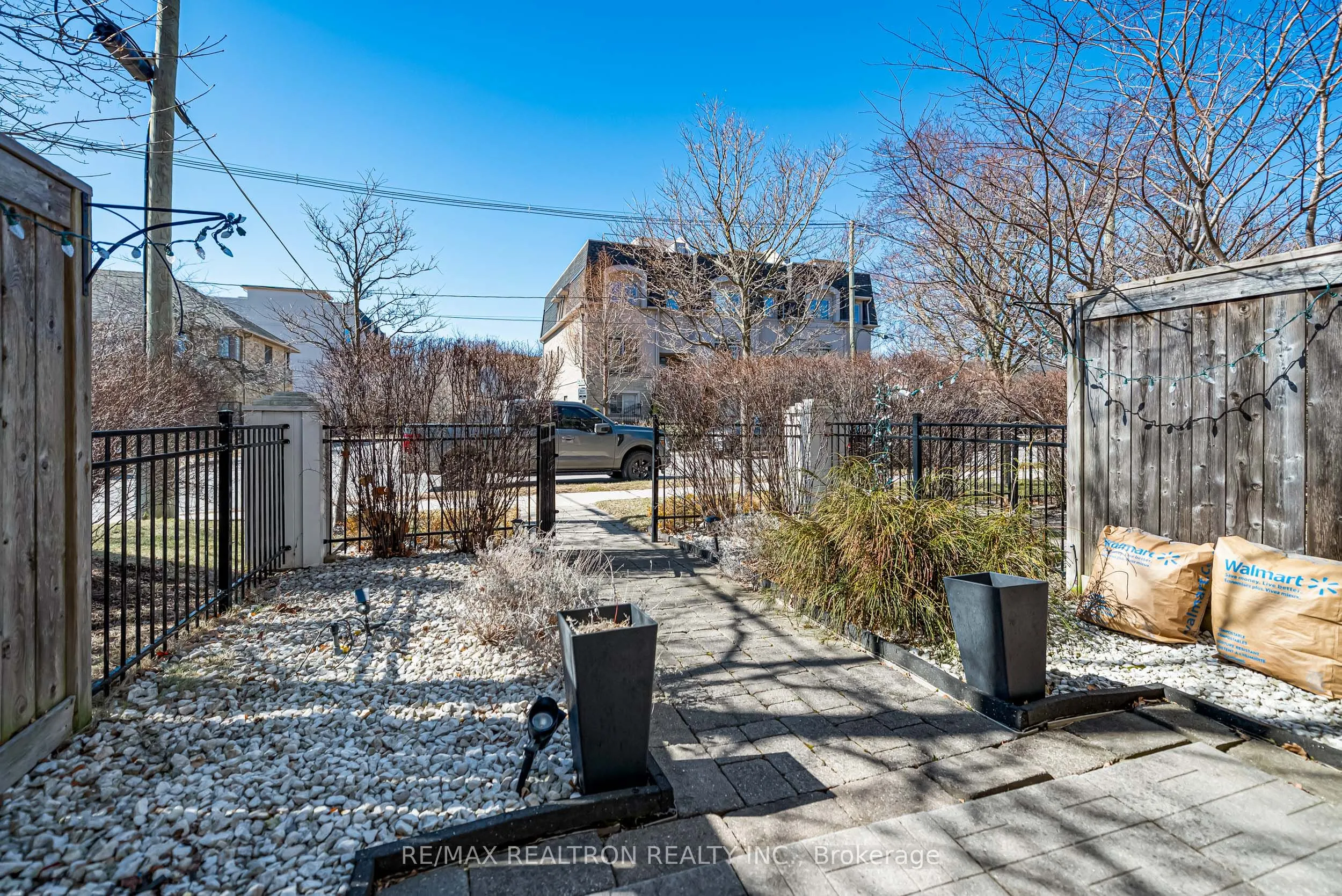 117 Nelson Street #1