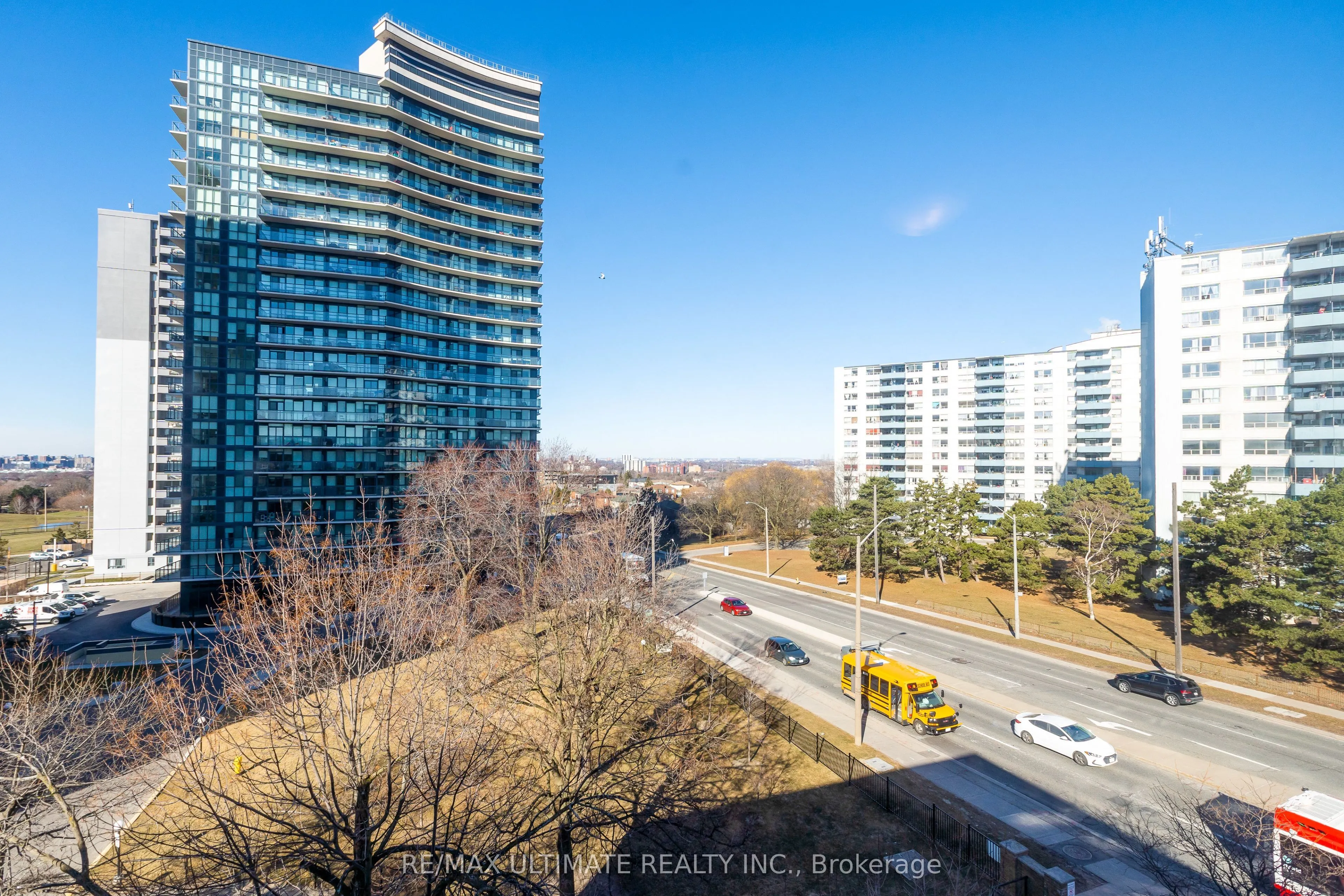 1415 Lawrence Avenue W #406