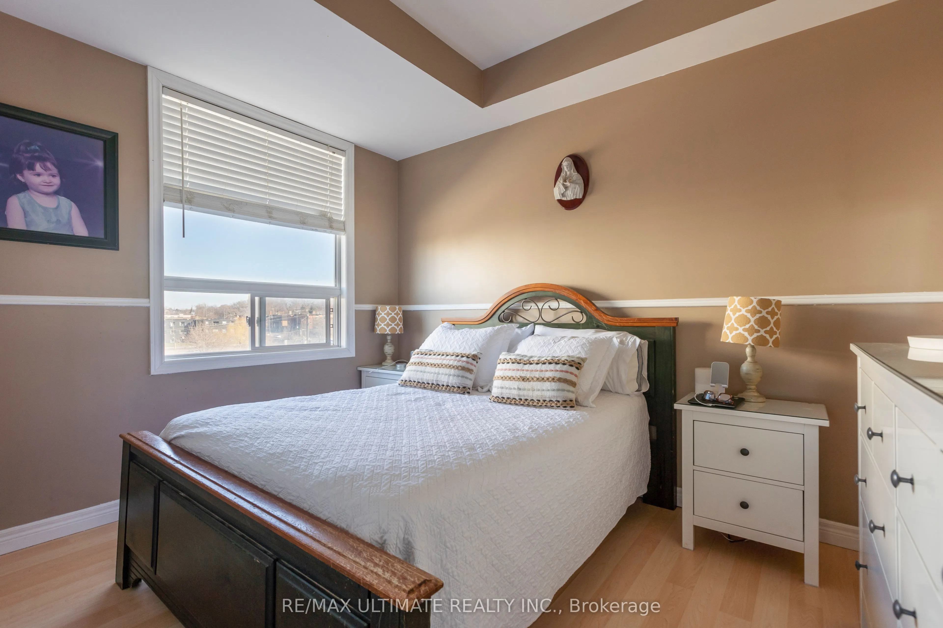 1415 Lawrence Avenue W #406