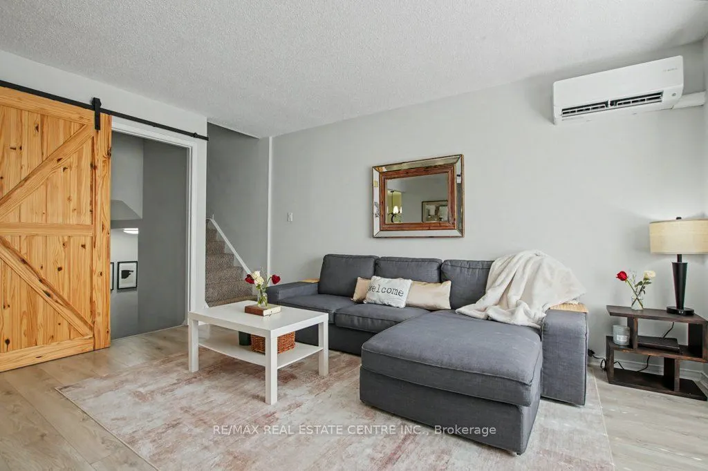 90 Lawrence Avenue #93