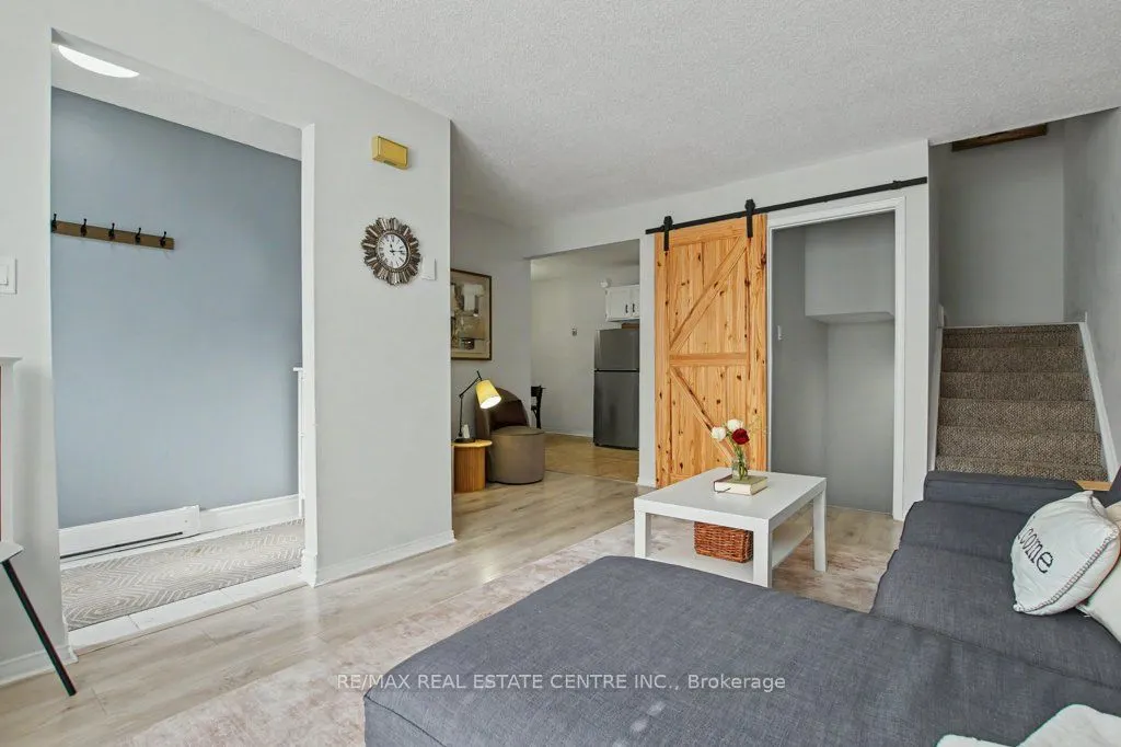 90 Lawrence Avenue #93