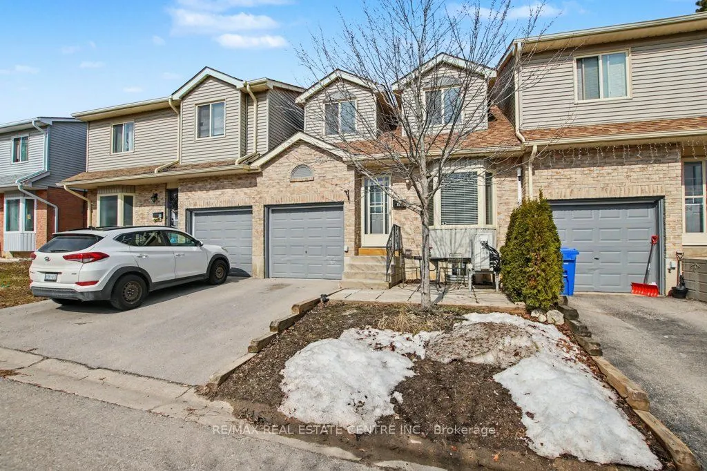 90 Lawrence Avenue #93