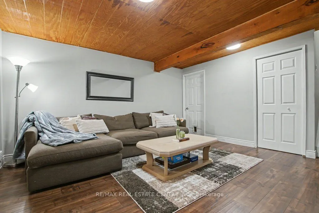 90 Lawrence Avenue #93