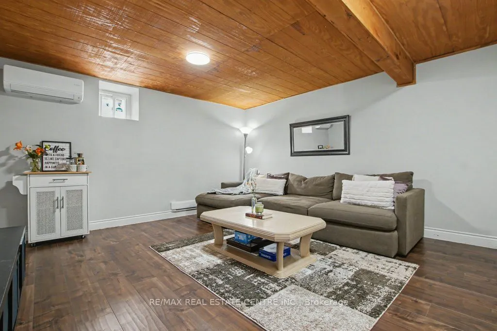 90 Lawrence Avenue #93
