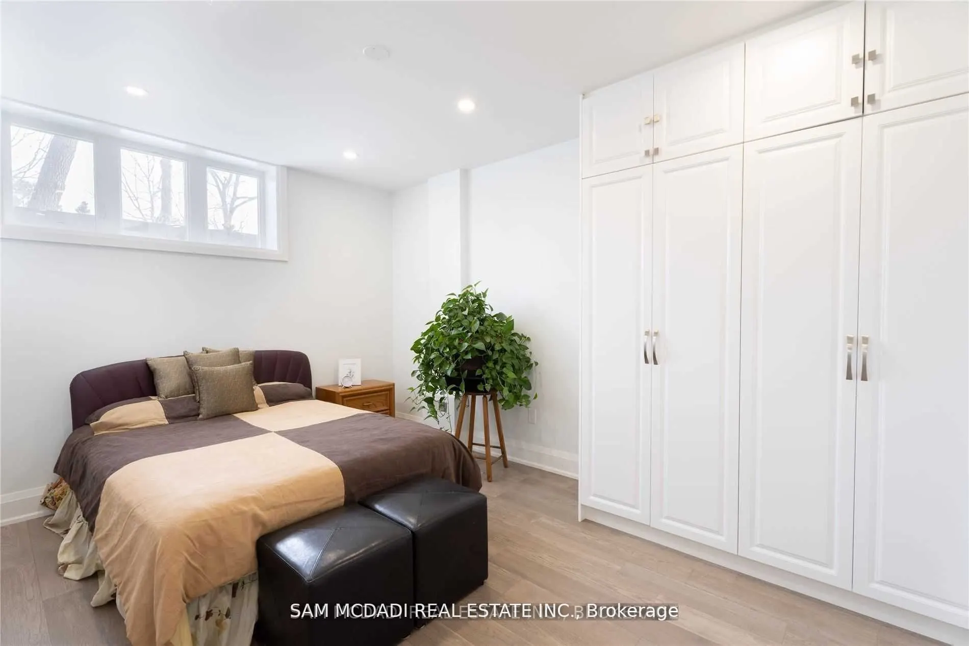 1138 Garden Road