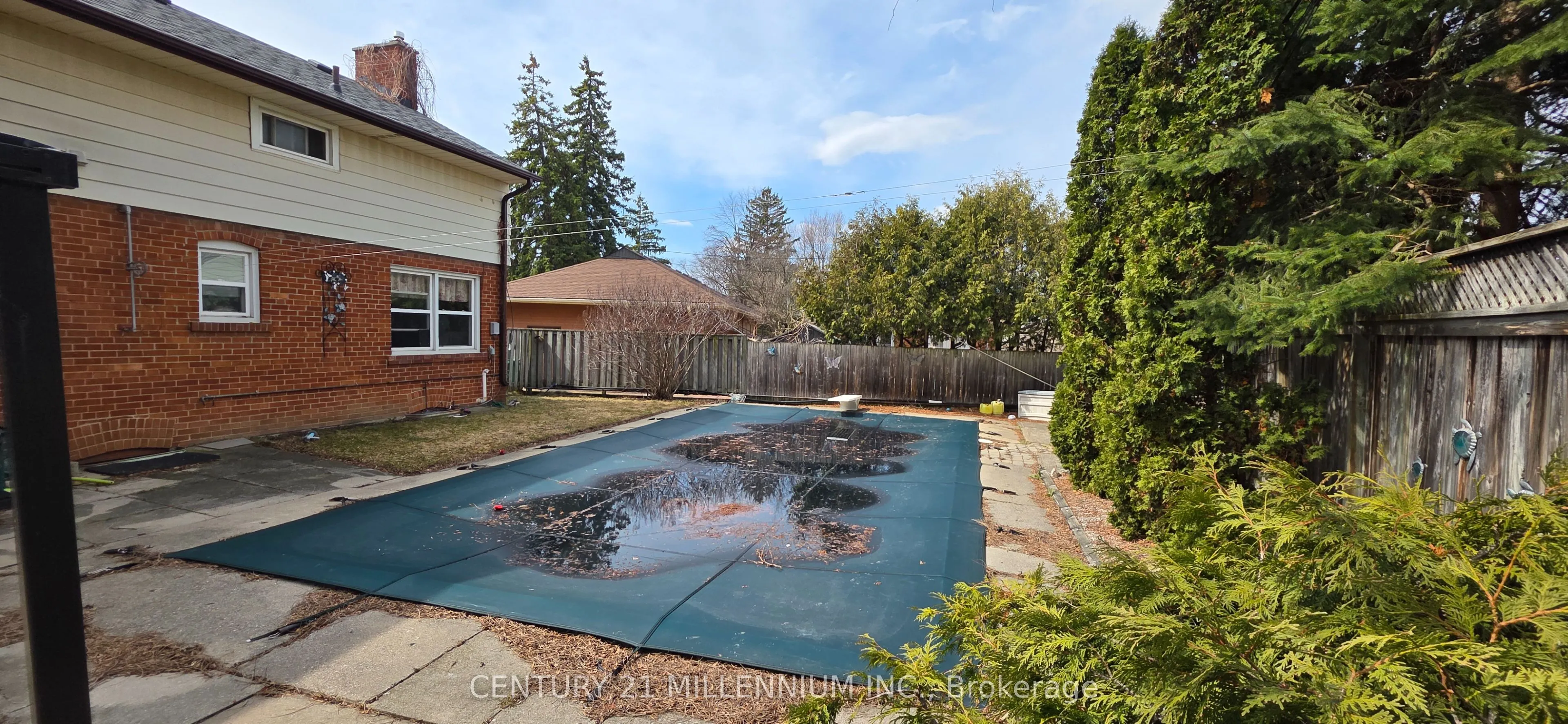 9 Crestview Avenue