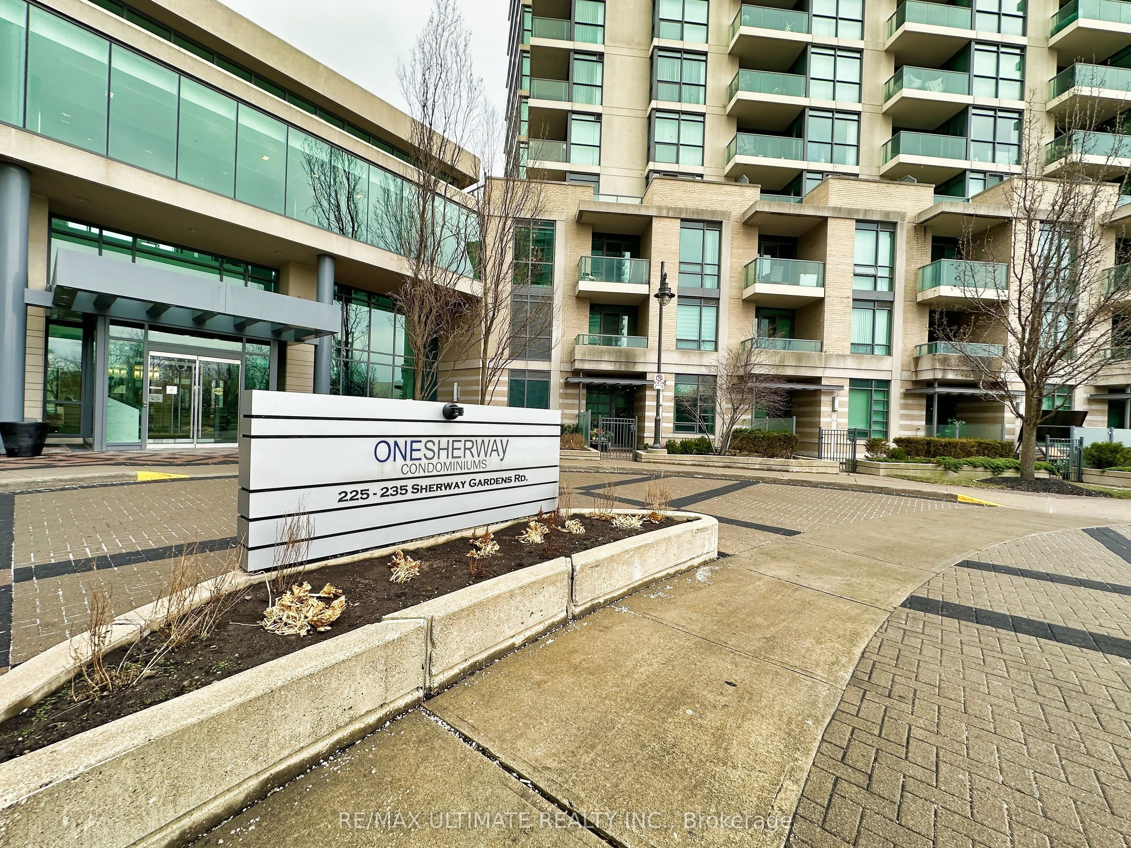235 Sherway Gardens Road #2411