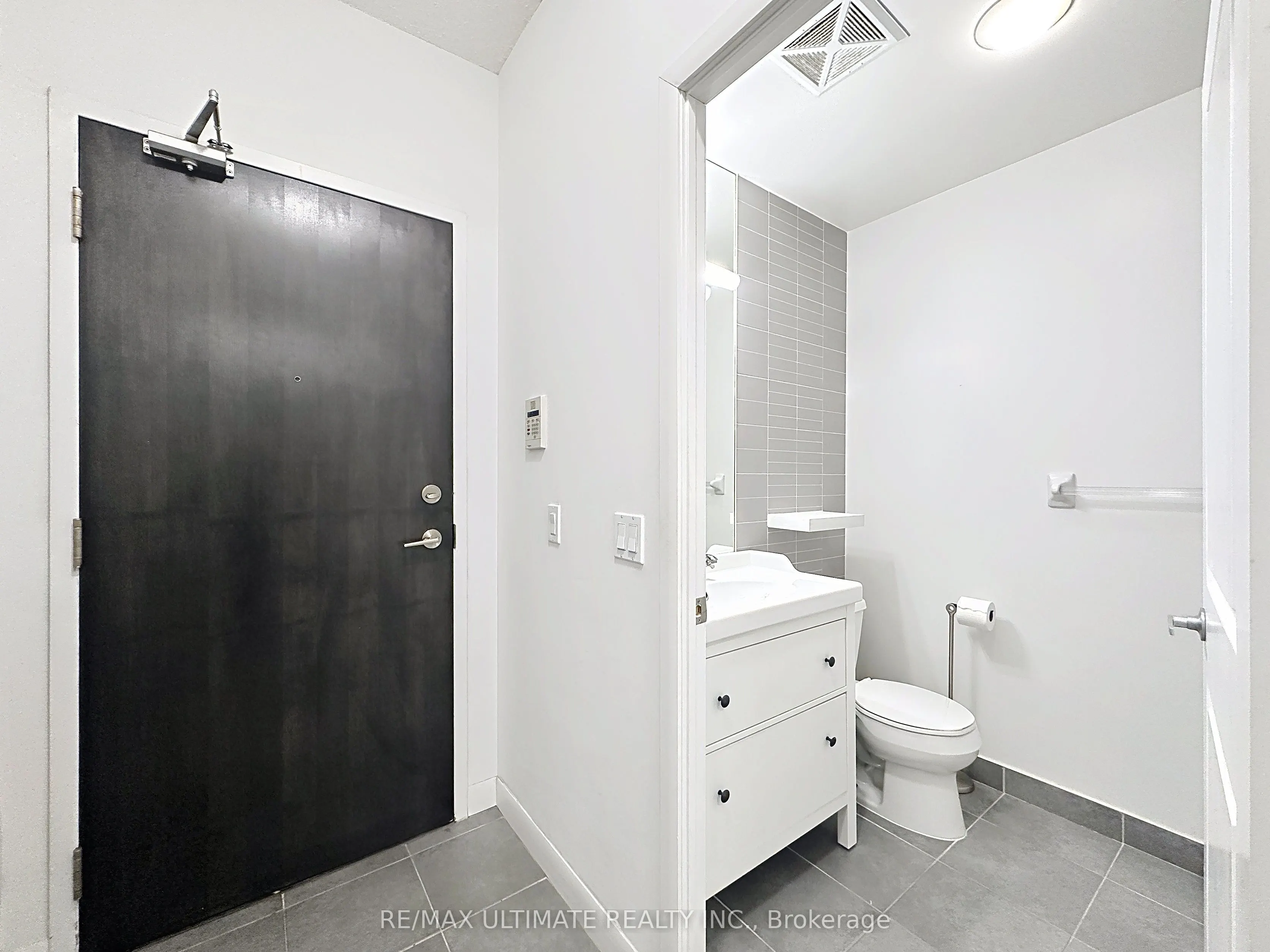 235 Sherway Gardens Road #2411