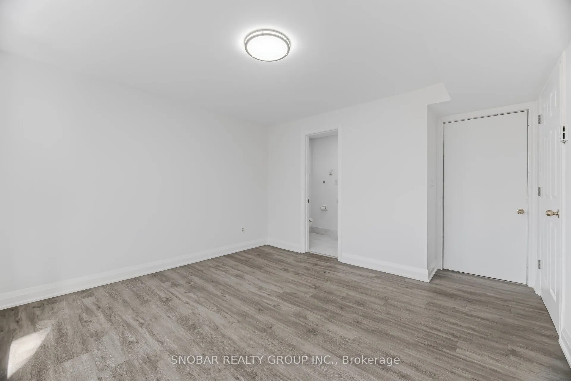 3422 Credit Heights Drive