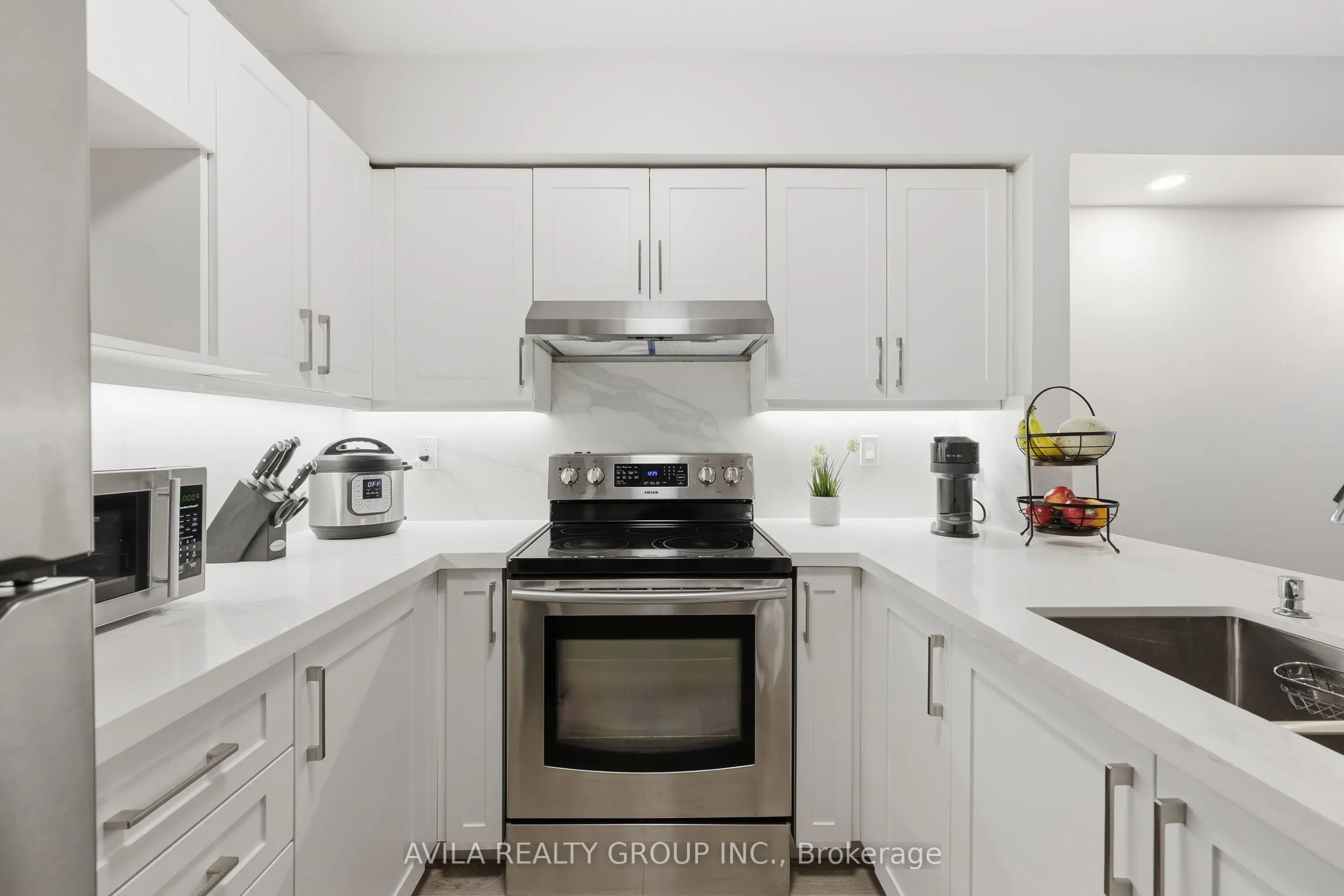 1460 Bishops Gate #203